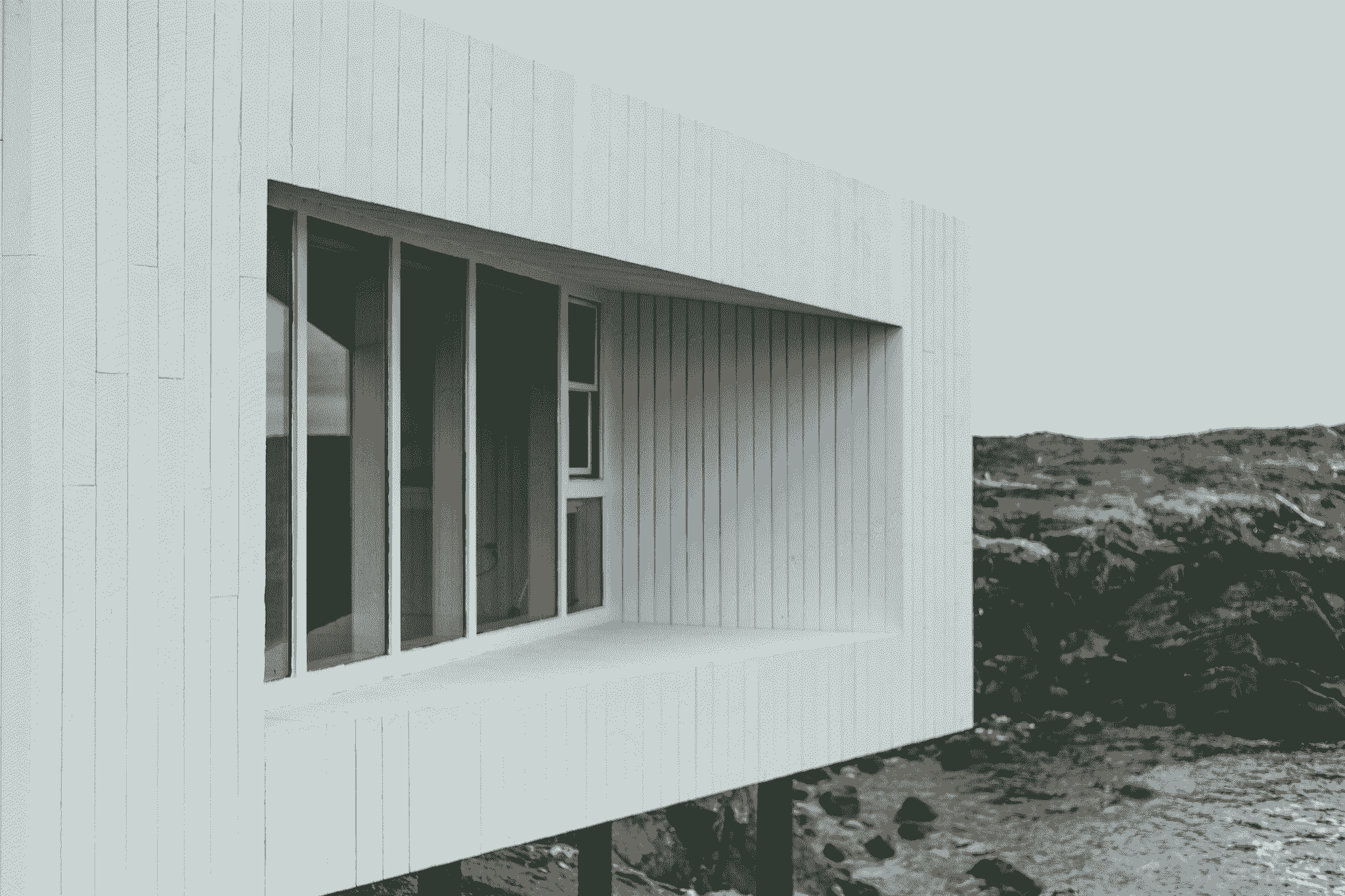 Stunning modern prefabricated beach house overlooking the ocean