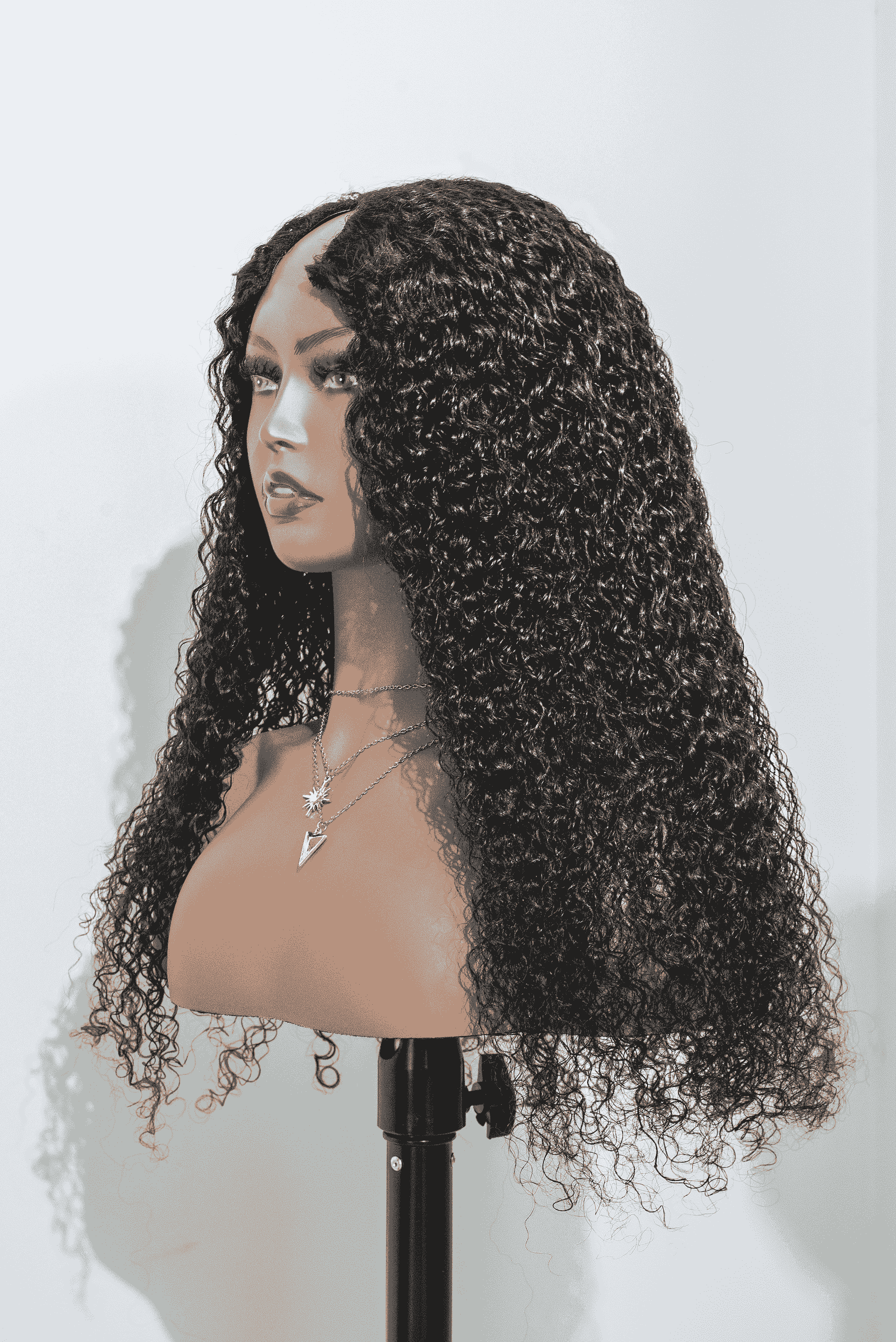 showcasing versatile styles made with human hair in bulk