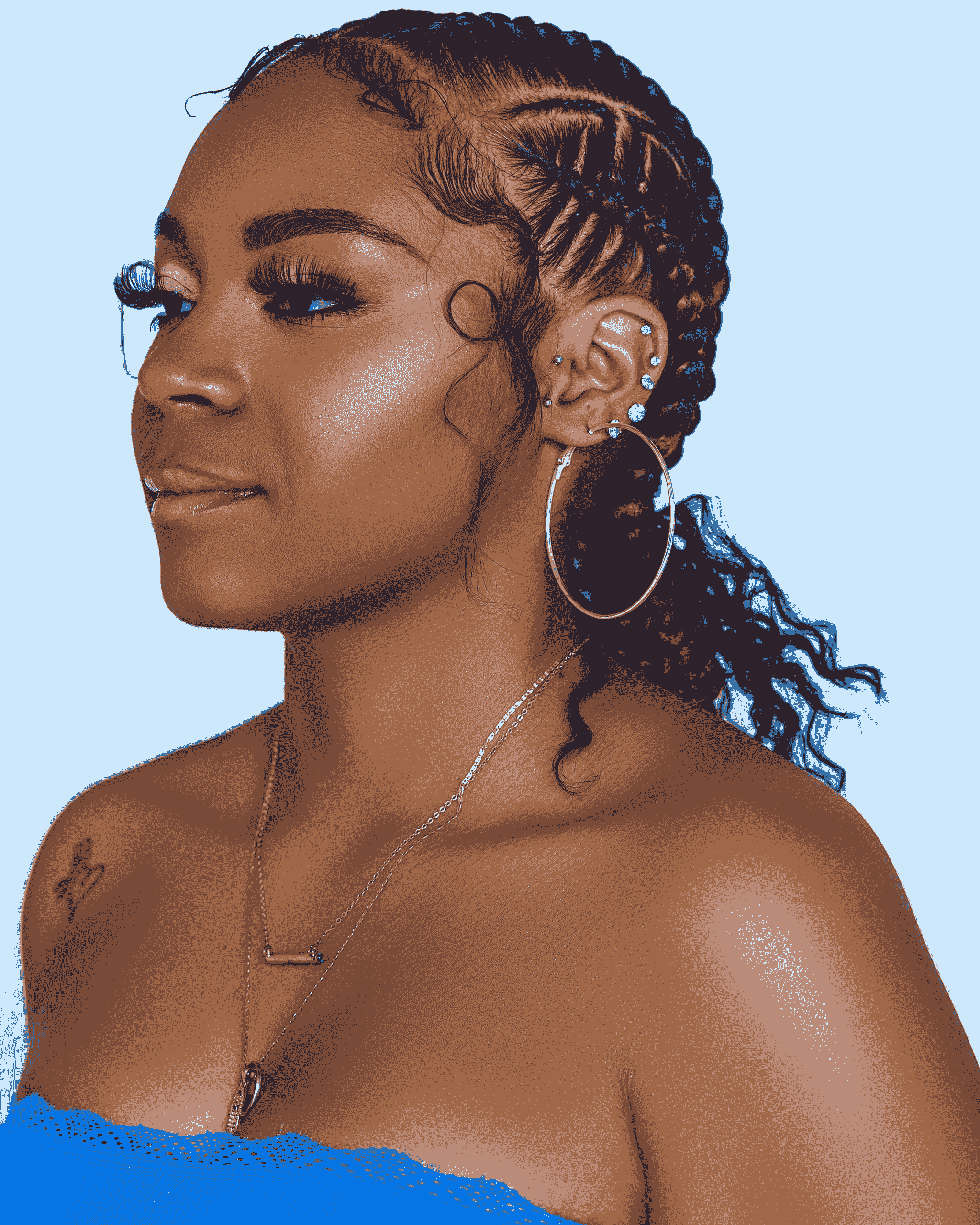 difference between weave and wig illustrated by two hairstyles