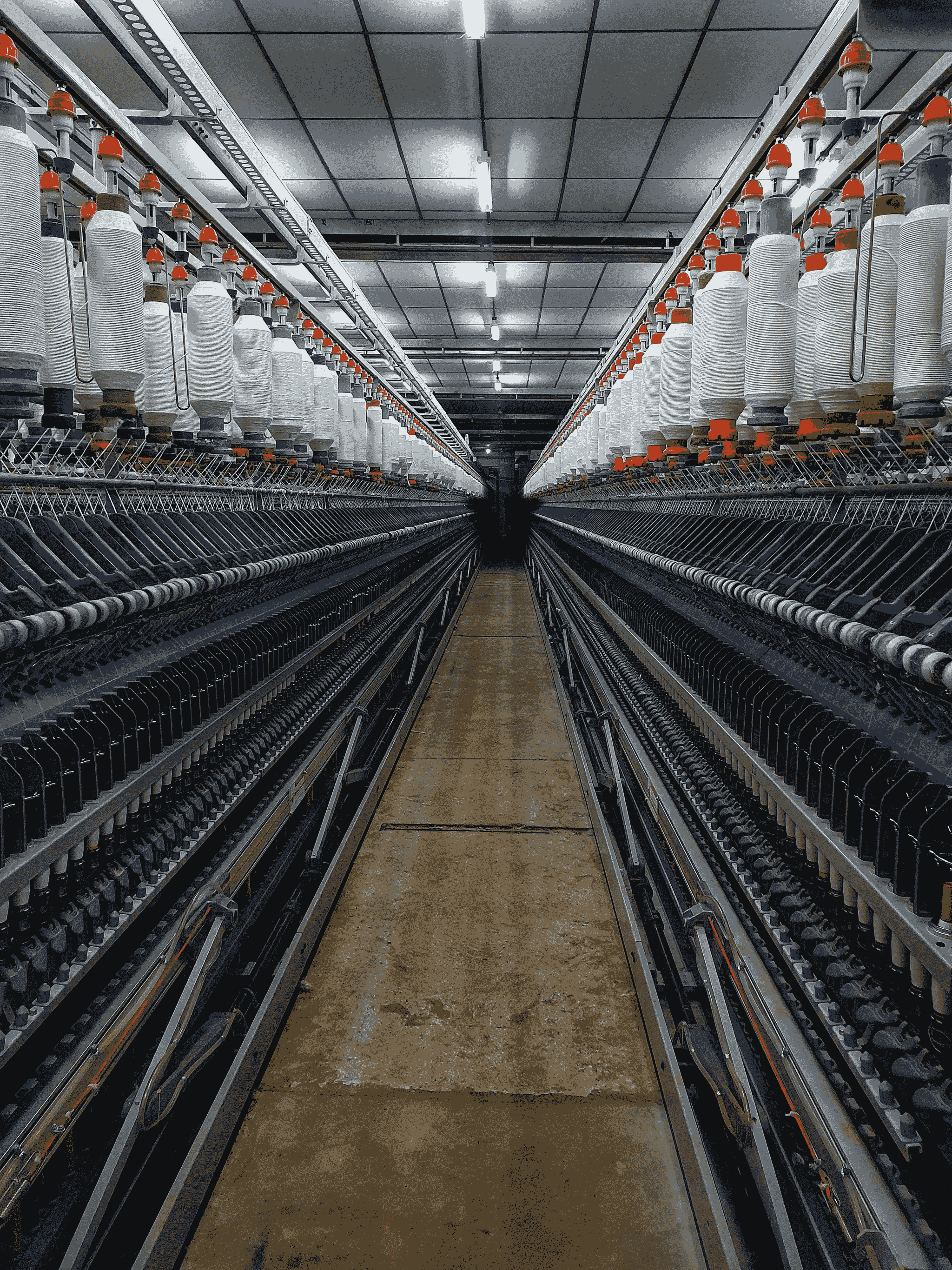 Top Clothing Manufacturers in China Embracing Technological Advancements