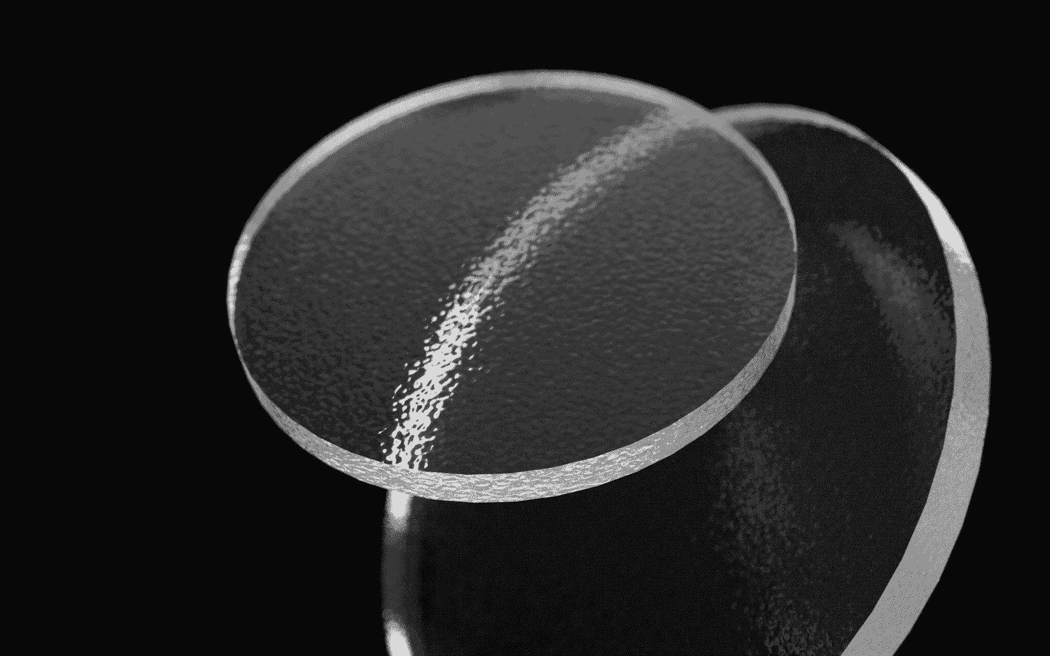 pc lens meaning comparison between durable polycarbonate and scratch-resistant TAC
