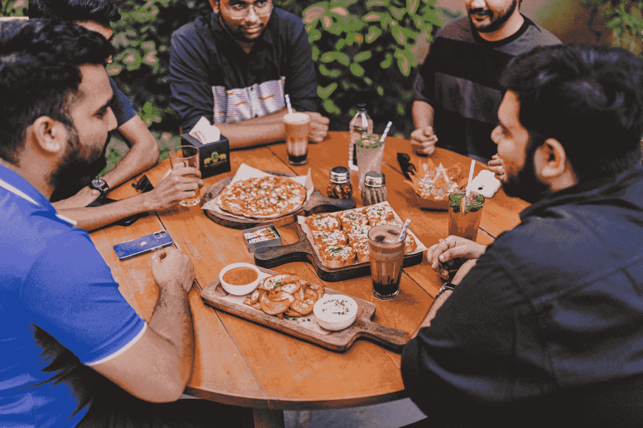 what is a pop up restaurant experience with friends