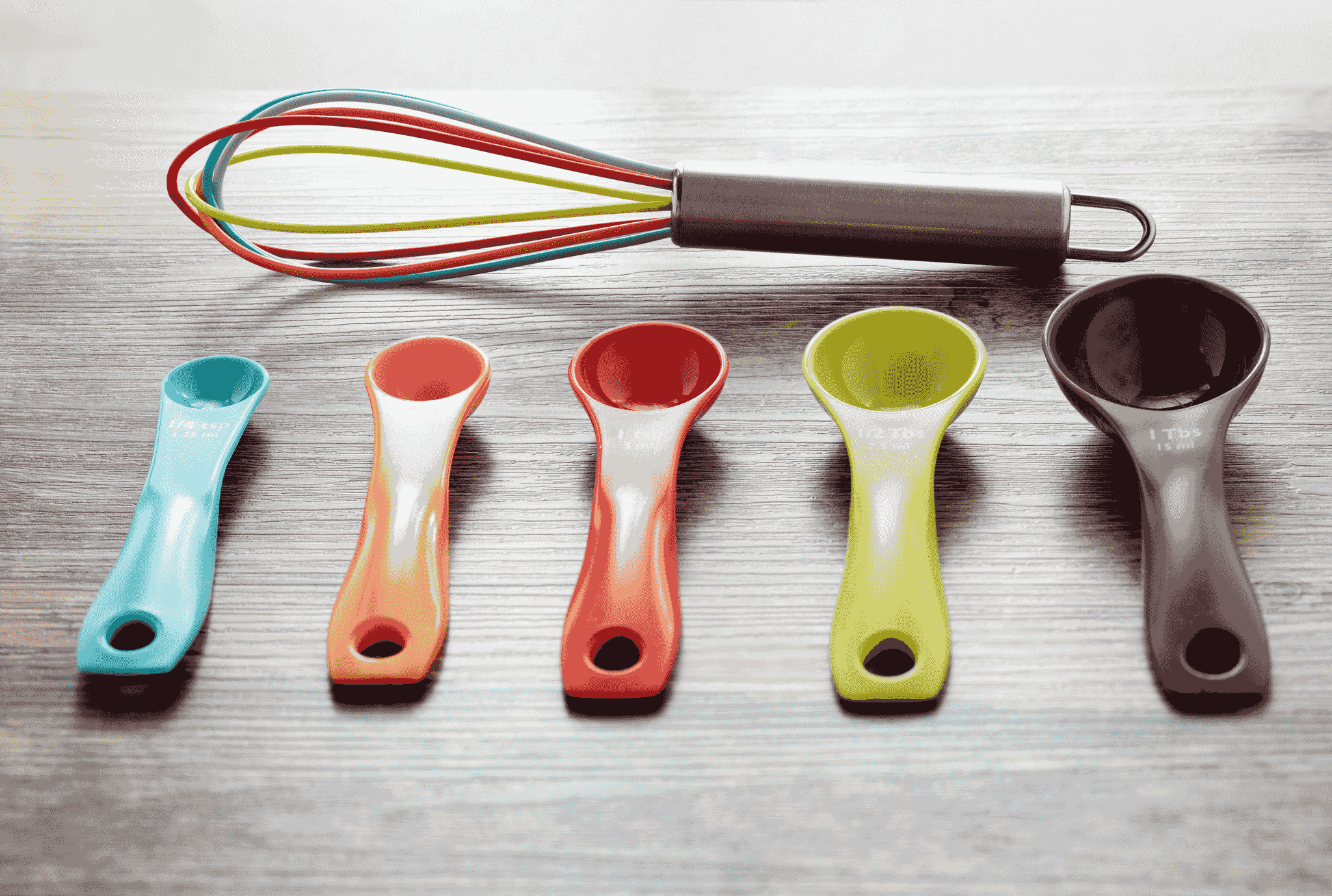 Kitchenware Inspection: Safe Plastic Utensils