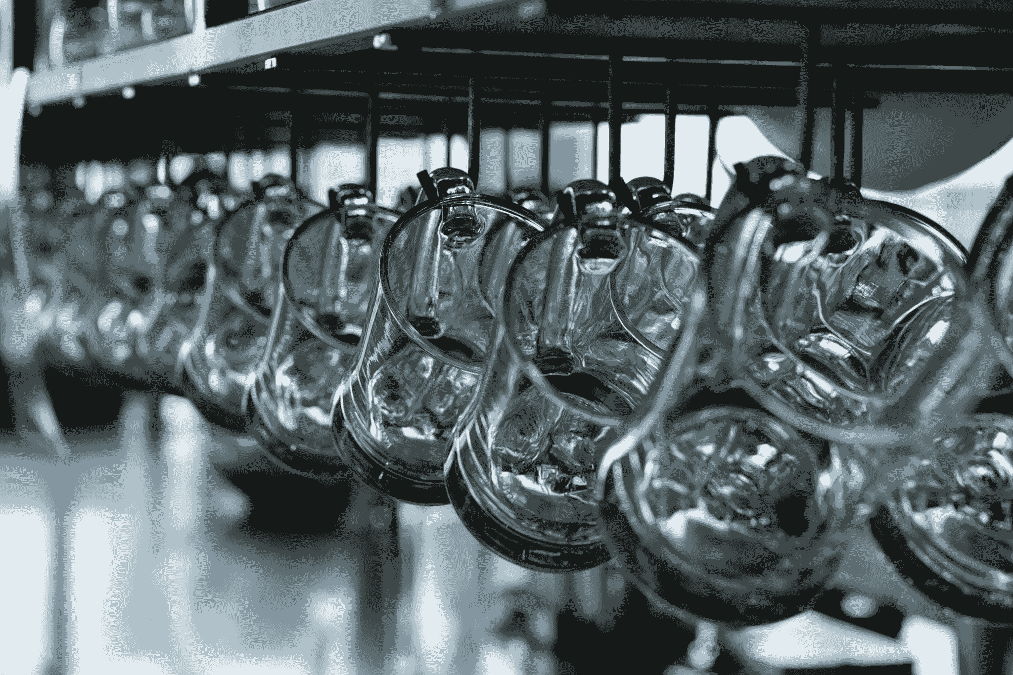 Mirror Inspection and Quality Control Standards