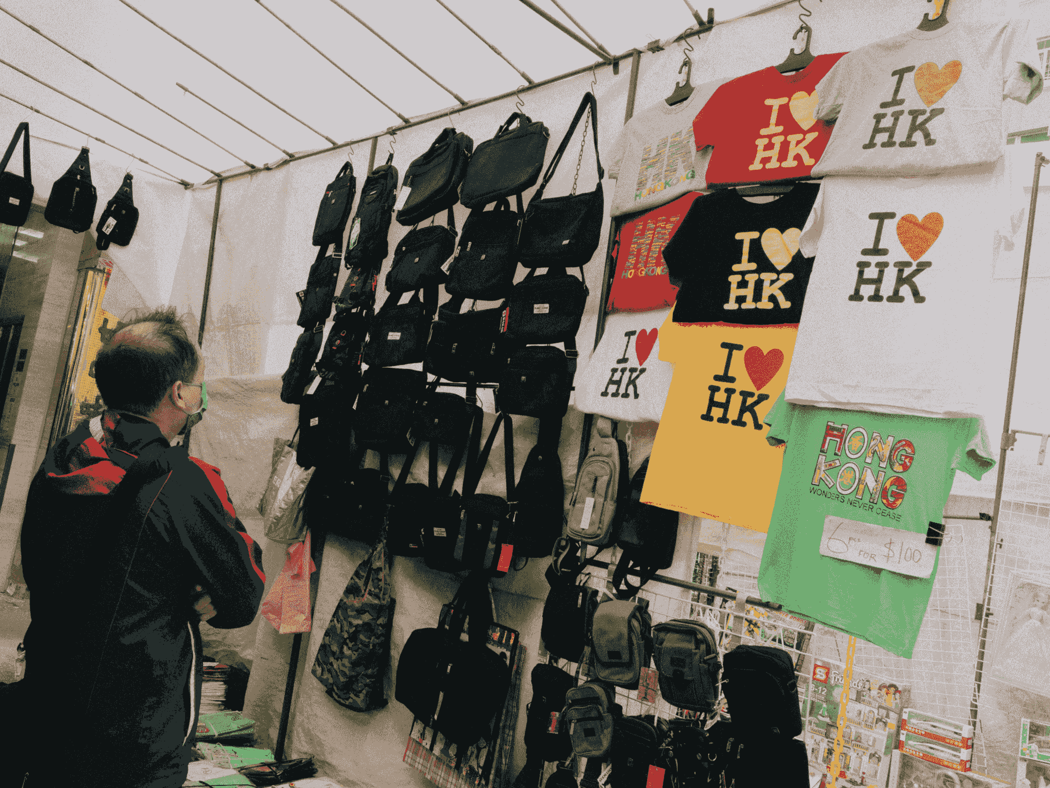 Product sourcing strategies showcased at trade show.