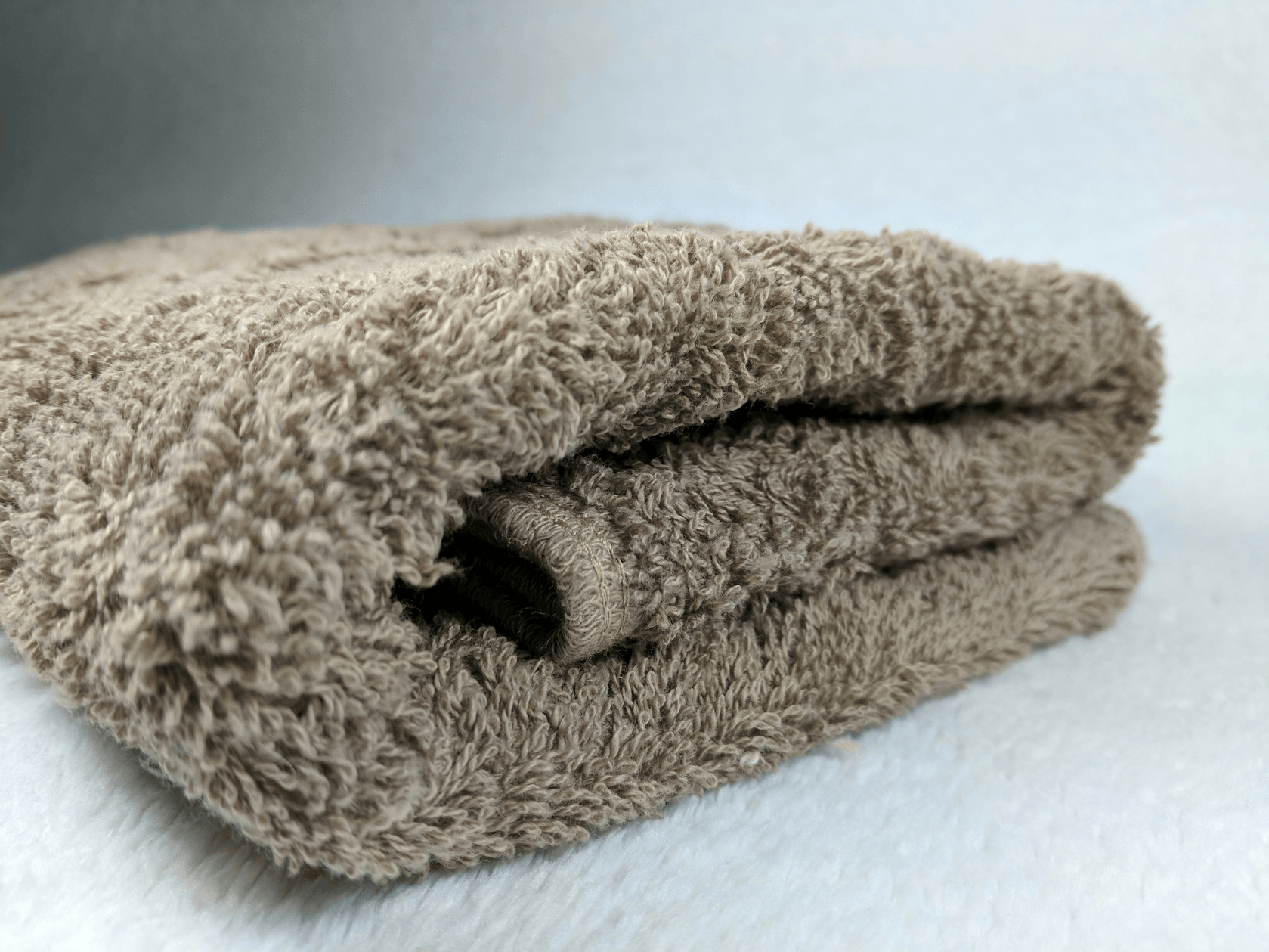 At Expressfoods, we prioritize comfort and quality in every bath towel we offer. Our towels are designed to provide an exceptional drying experience, combining softness with durability to meet your everyday needs. 
Expressfoods
Bath Towels
 Bath towel
