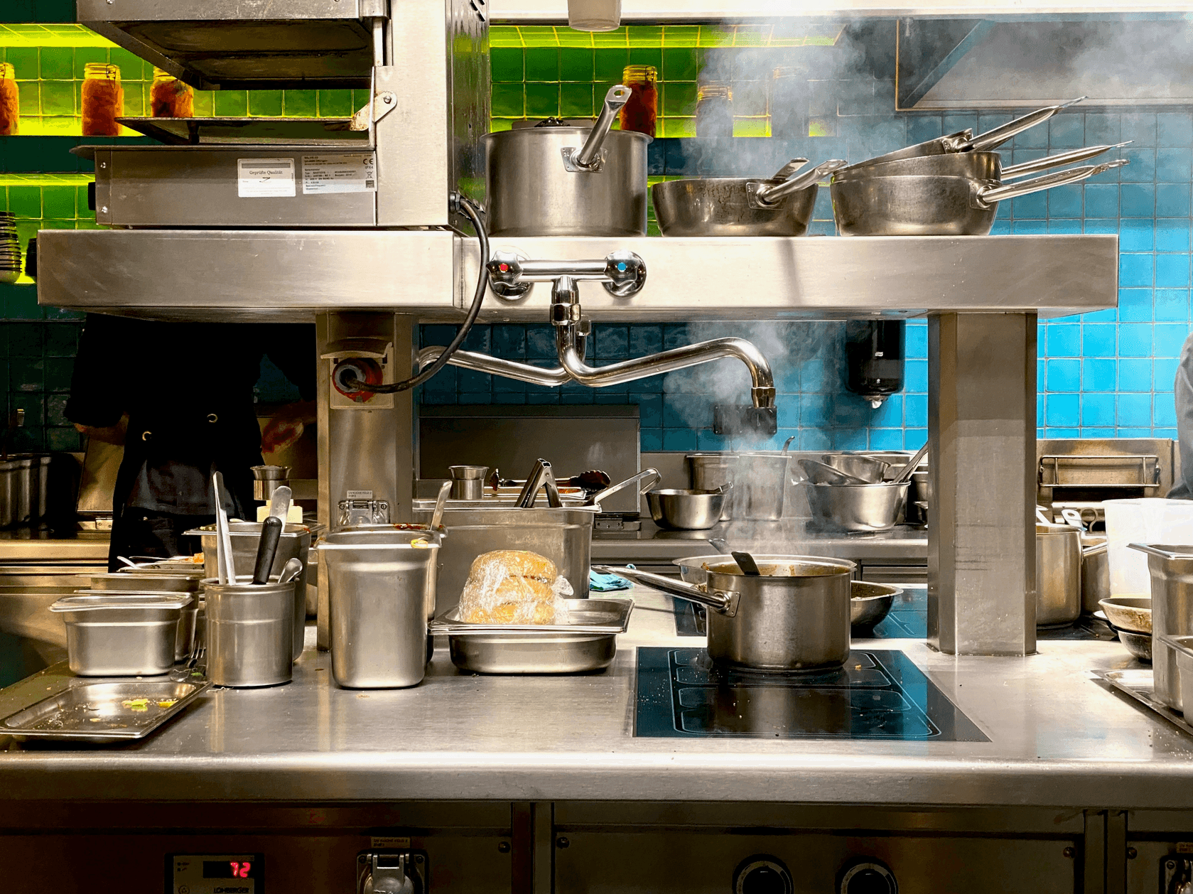 At RestoEquip Direct, we provide premium restaurant supplies to help your culinary business thrive. From commercial appliances to tableware, we deliver quality products quickly and at competitive prices, so your kitchen is always prepared to serve. 
Elevate
Your Kitchen
 Power your culinary business with RestoEquip Direct. From commercial cooking appliances to everyday tableware, we deliver top-tier restaurant supplies straight to your kitchen at competitive prices. Outfit your restaurant with the best!