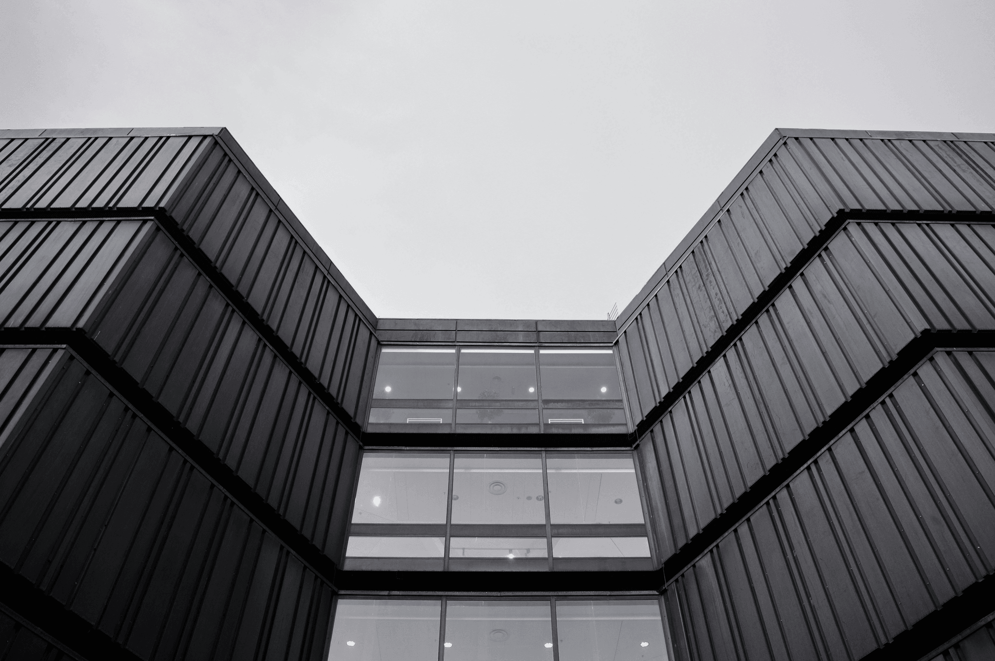 Innovative 40ft container office designs maximizing natural light.