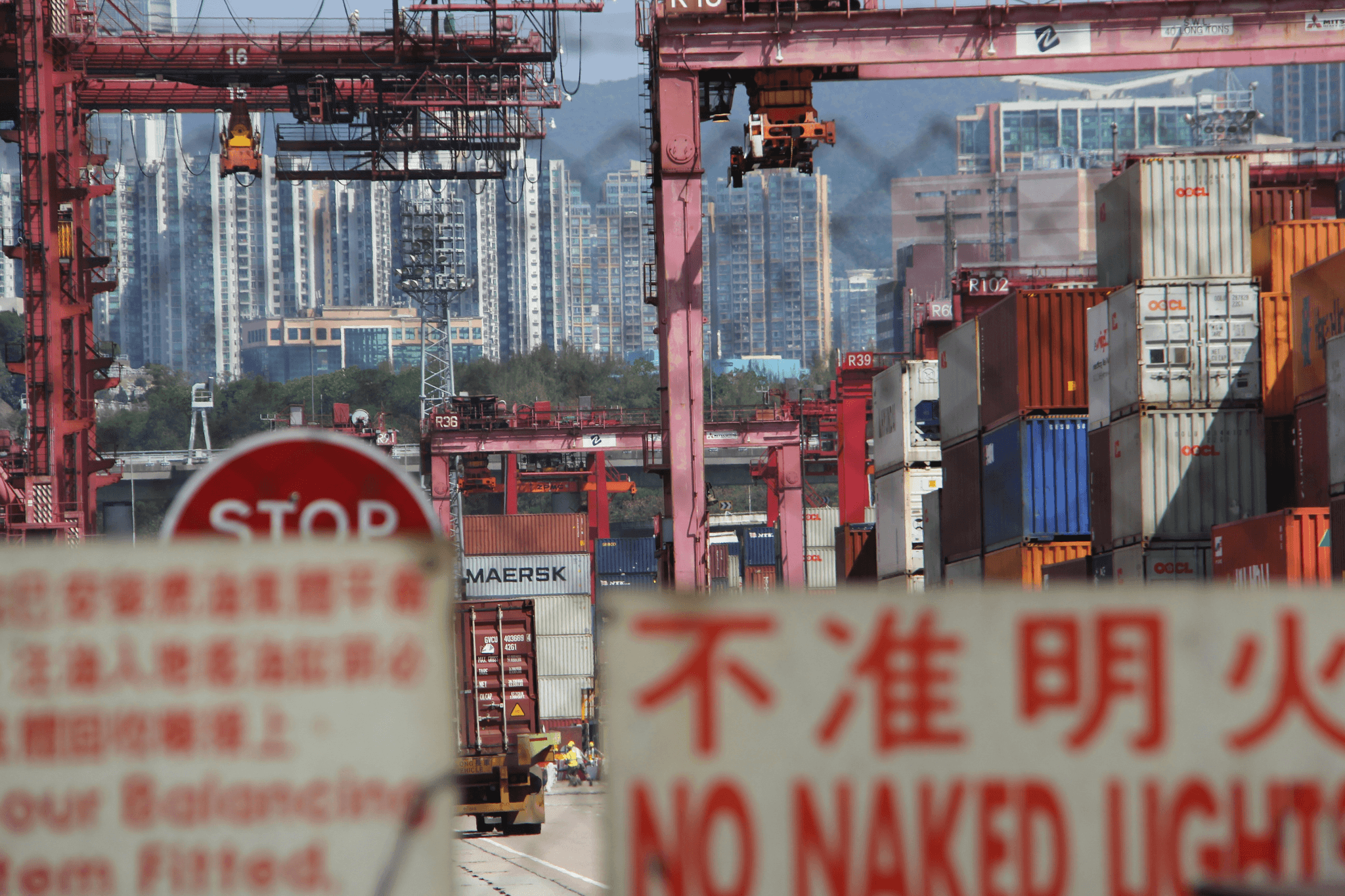 sourcing ecommerce benefits from global supply chains