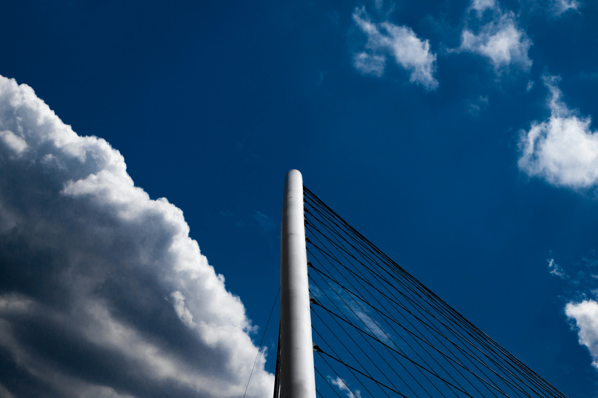 cable suspension clamp supporting overhead lines effectively