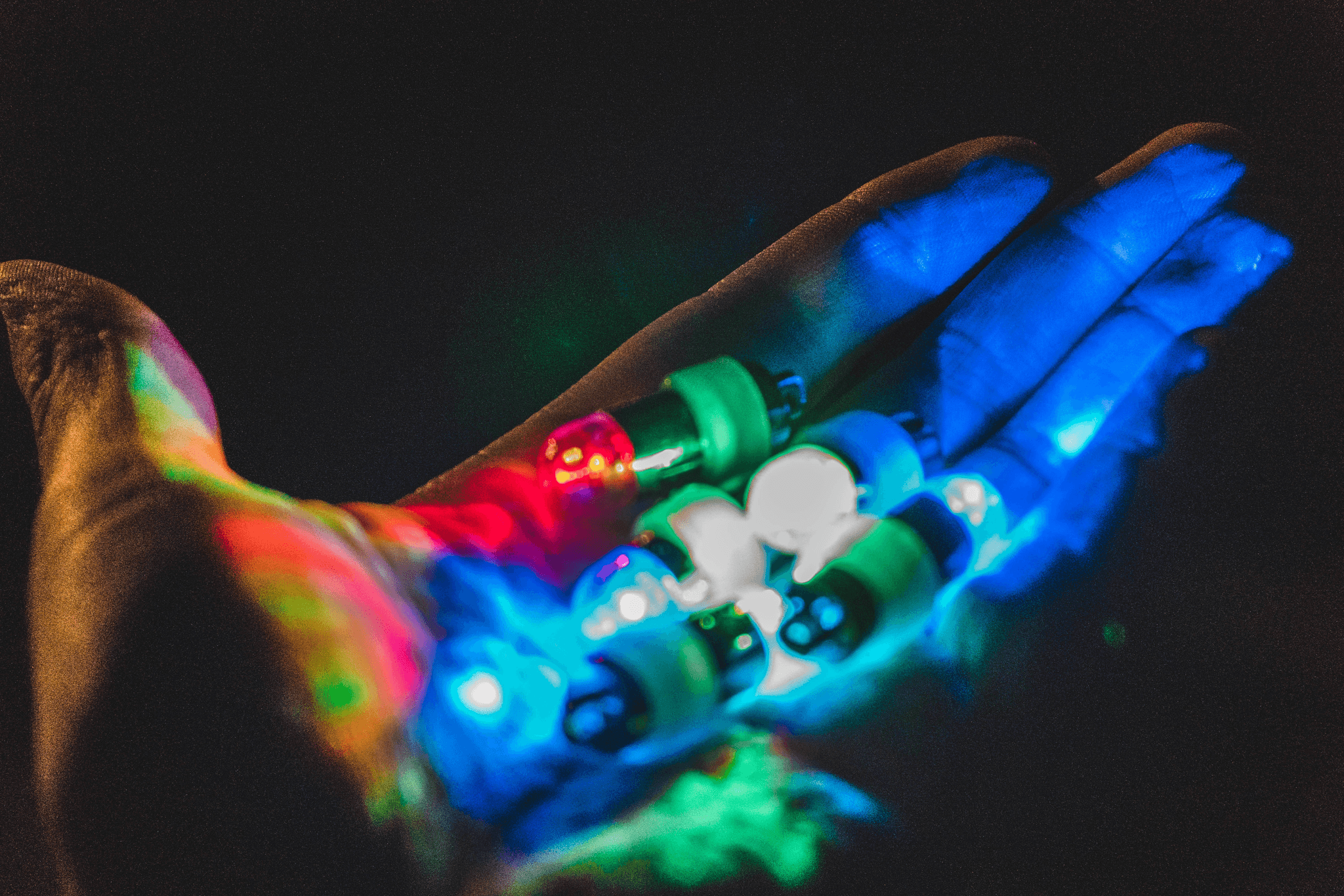 Happy customers endorsing top-rated led manufacturers