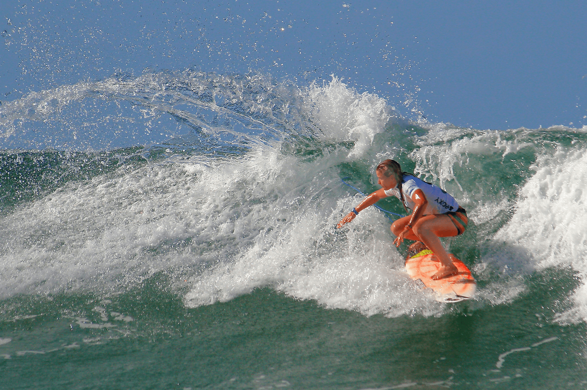 Participate in our workshops to learn to listen to your body and to develop a deep body awareness. Workshops of Awareness Our Commitment ONA Praxis is an expert support space, dedicated to women who wish to take control of their bodies - with awareness, precision, and respect. We offer intelligent sports and body coaching, respectful of female physiology, which develops awareness of movement, precision of movement, and long-term autonomy.