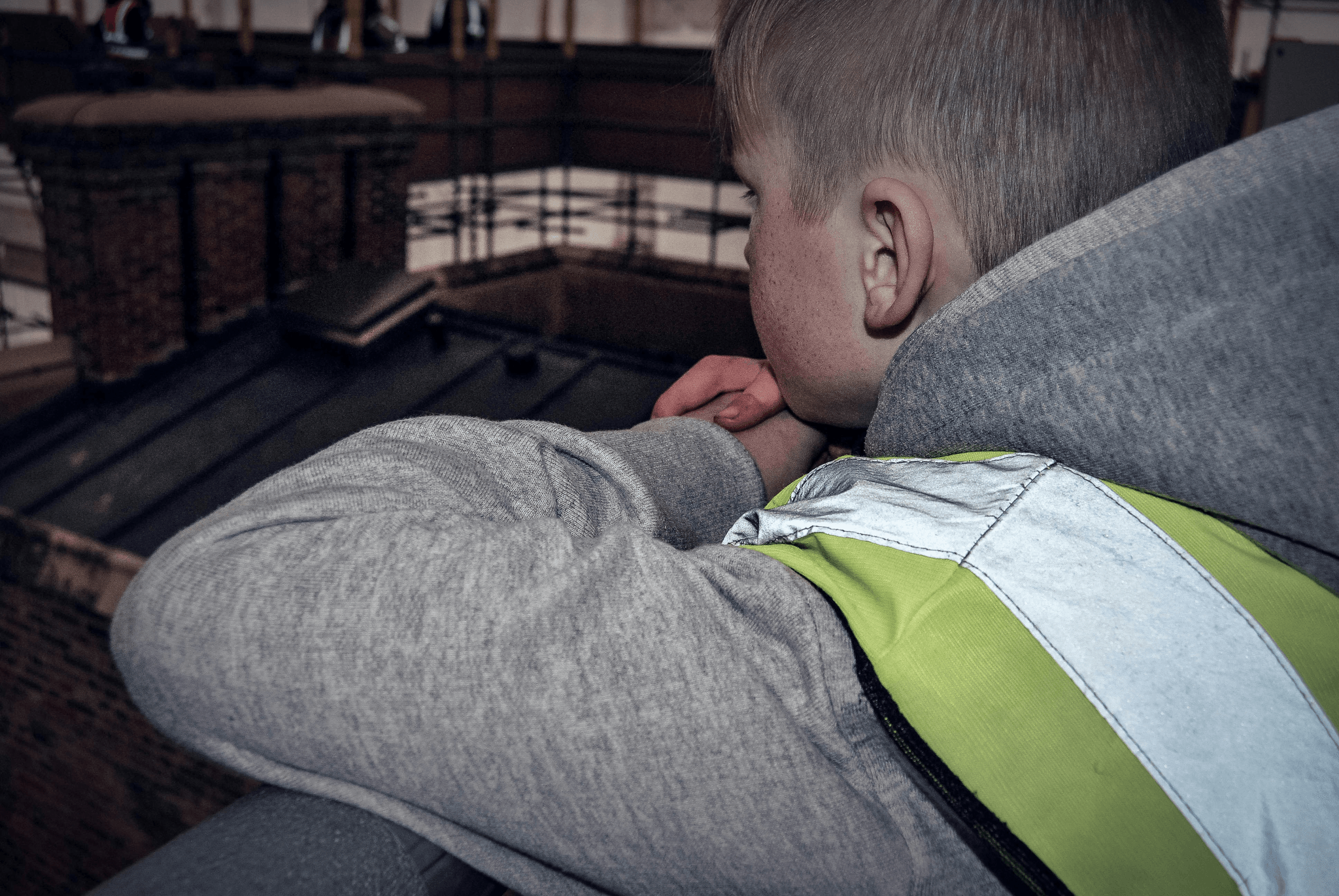 Life Jacket Inspection preparation with detailed materials and assembly review