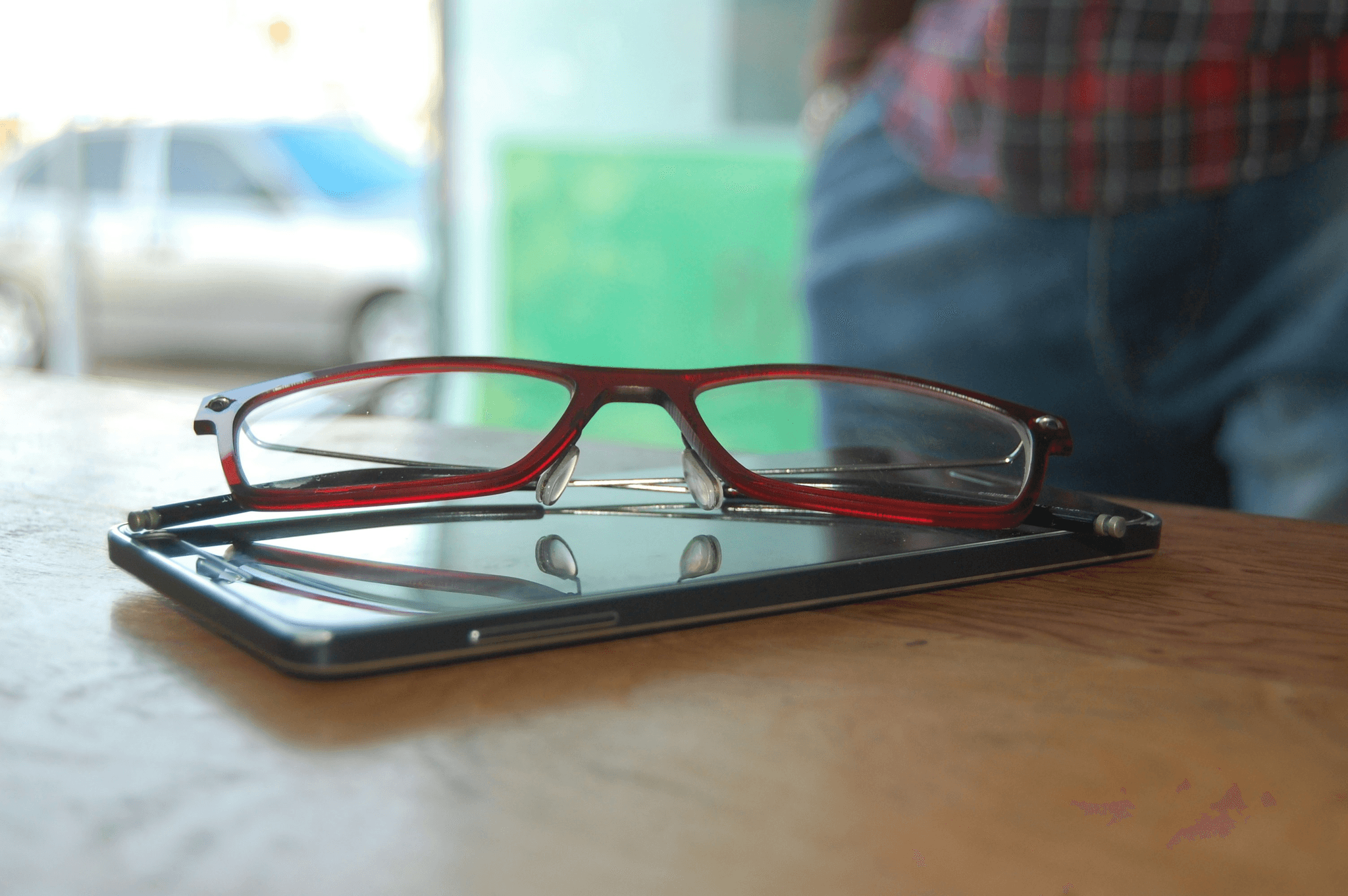 Stylish prescription smart glasses integrating technology for enhanced vision
