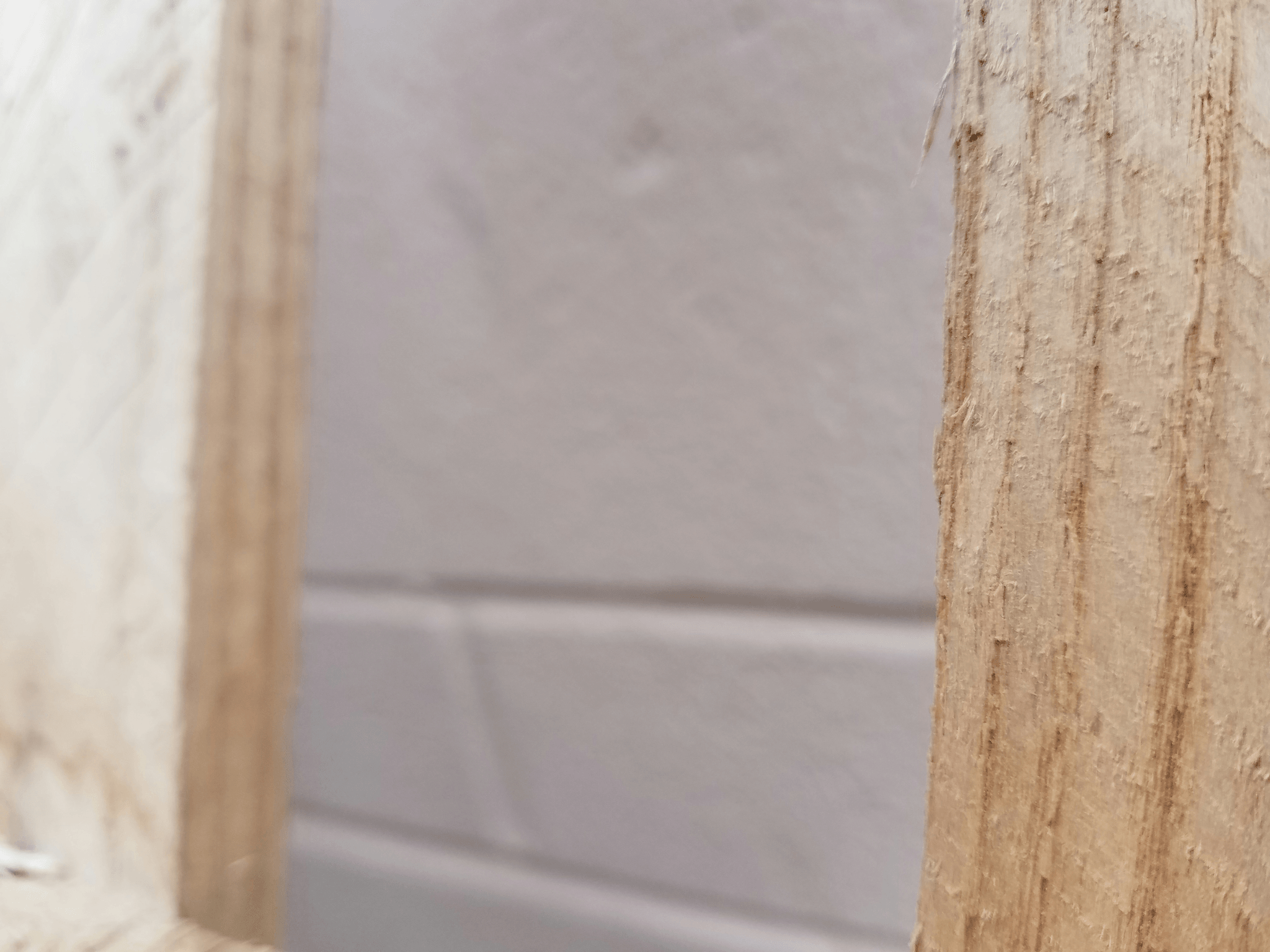 Polyurethane based glue used in heavy-duty construction projects