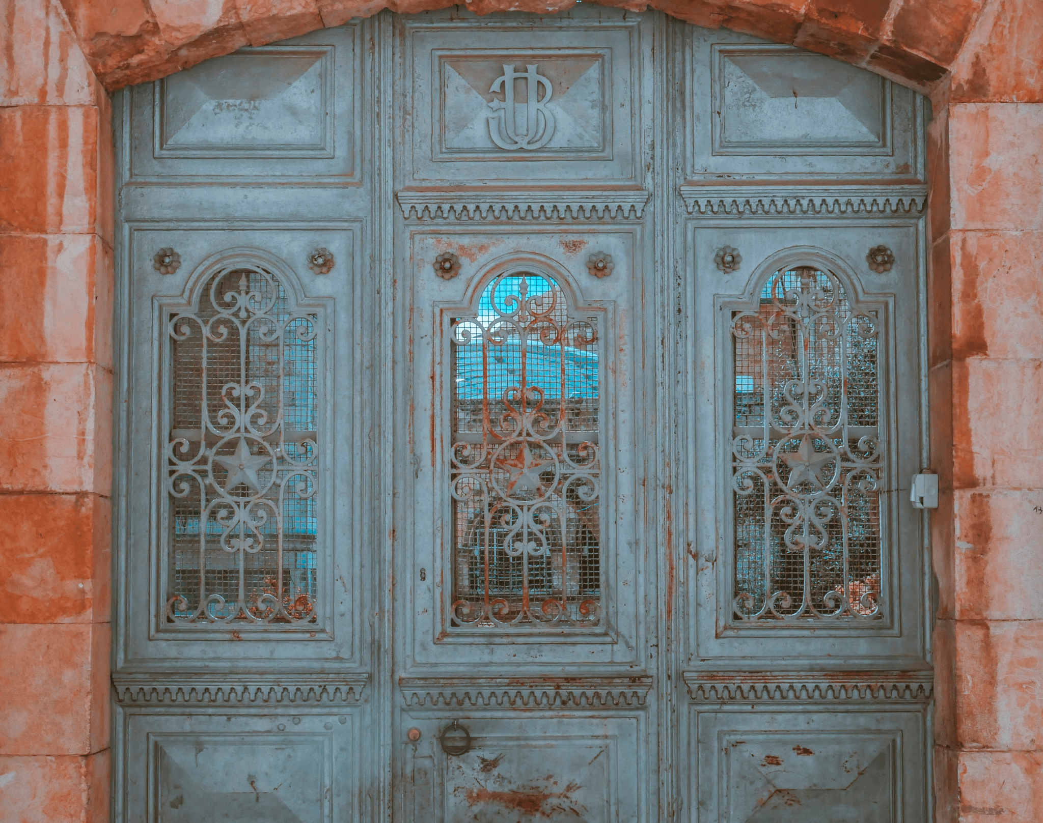 Evolution of quality in world-class door manufacturing