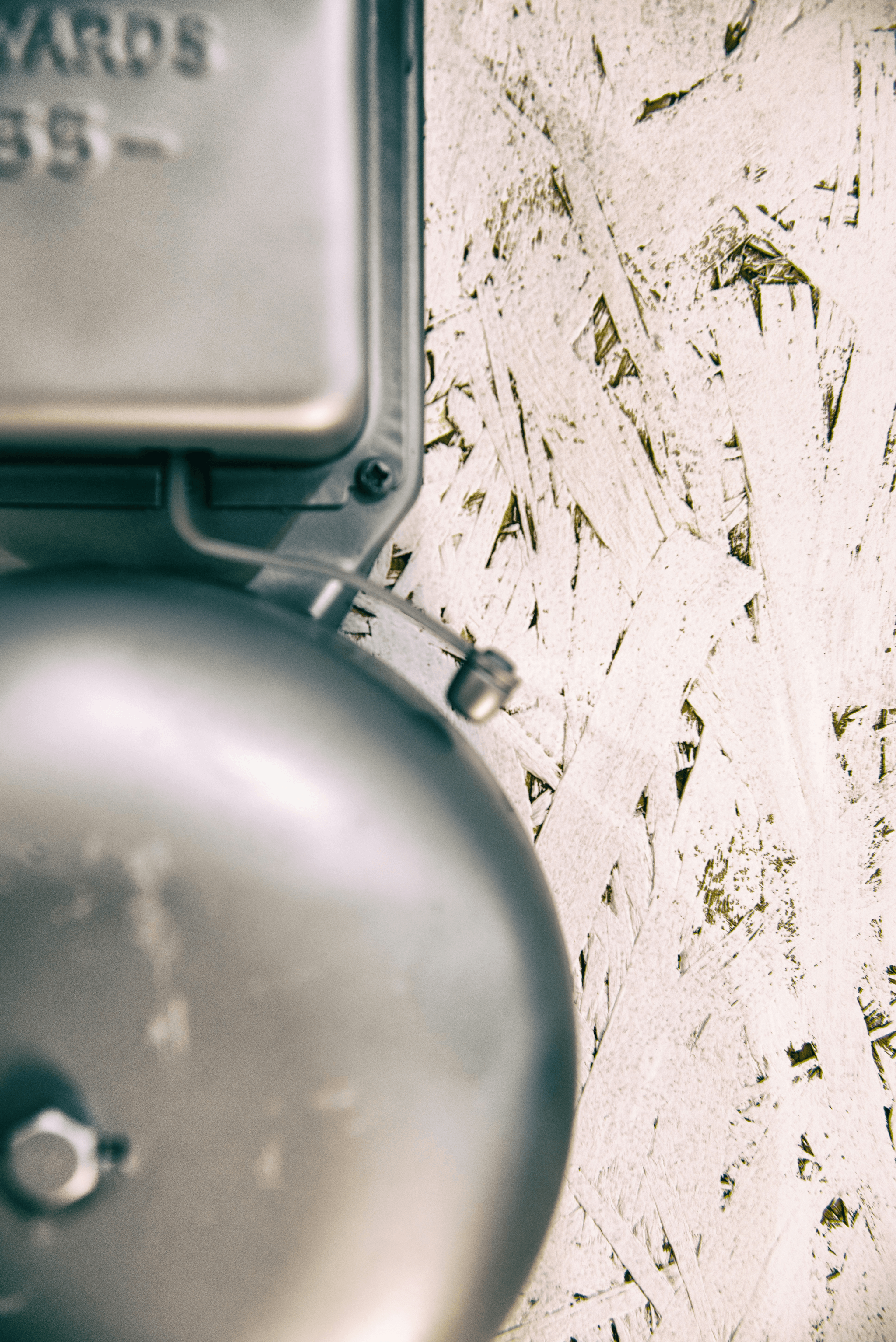 Comparing prices from different kitchen equipment supplier