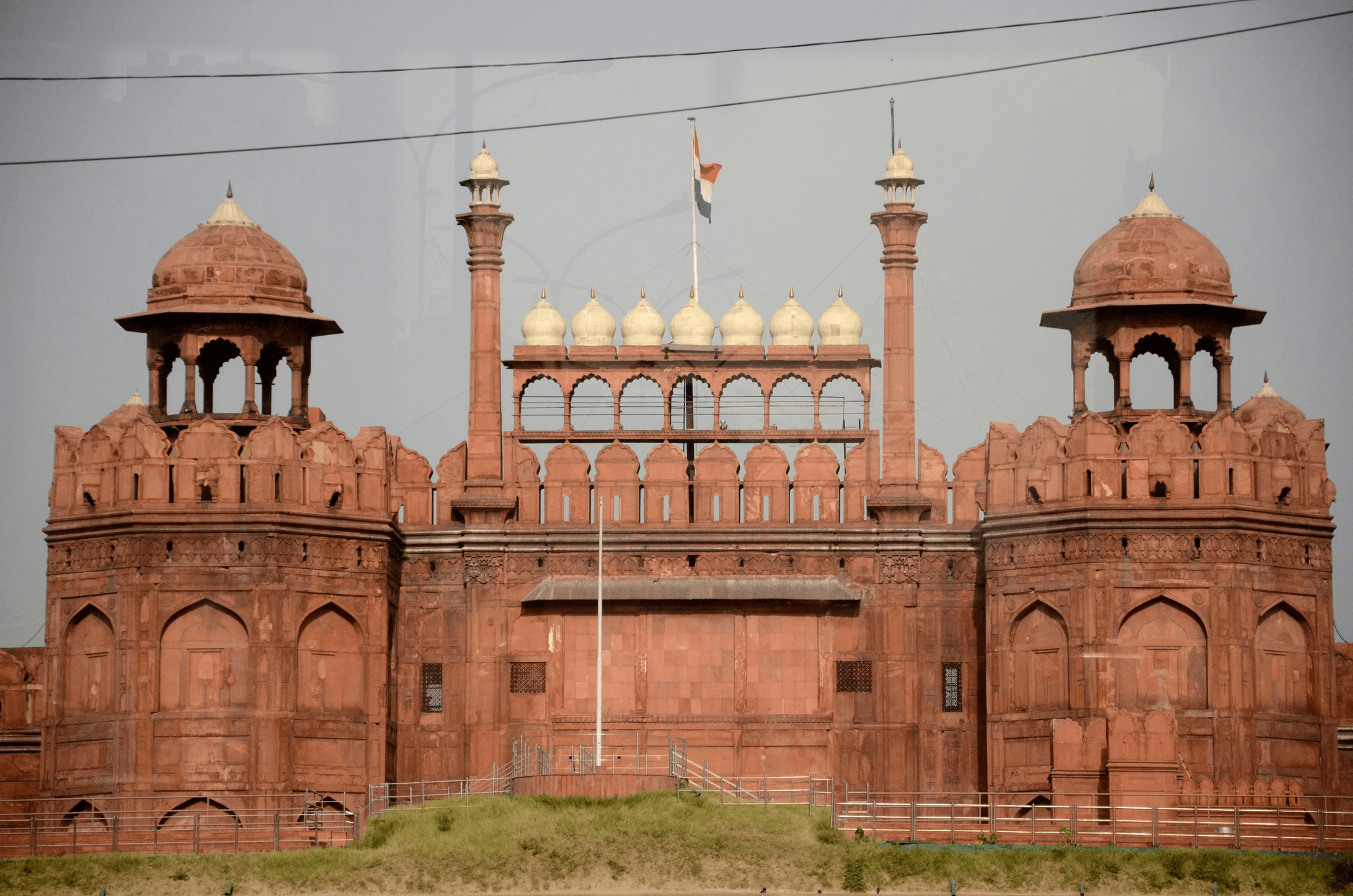Red Fort made out of sandstone - types of building stones