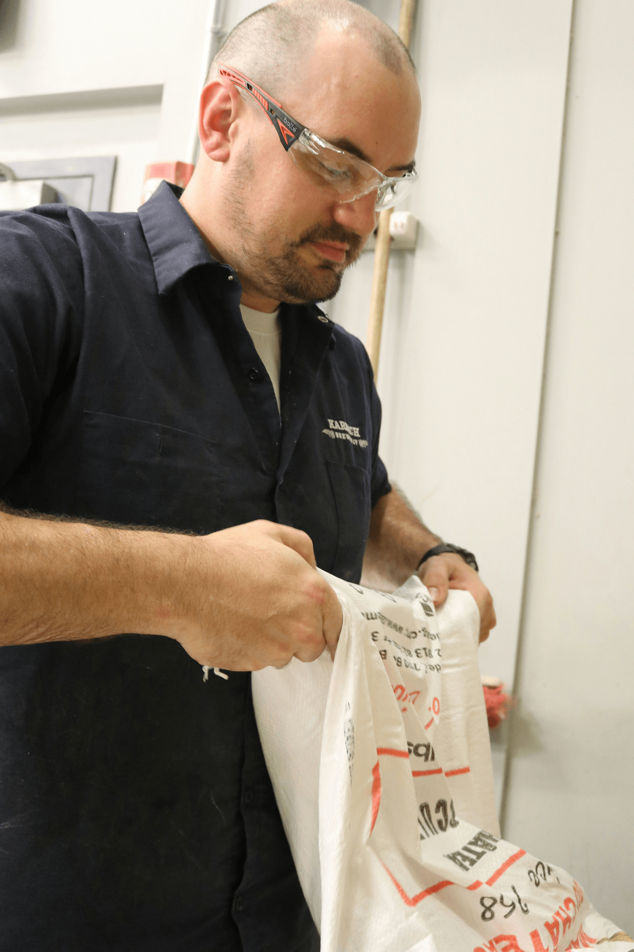 Packaging Regulations: Ensuring Polybag Suffocation Warnings Are Compliant