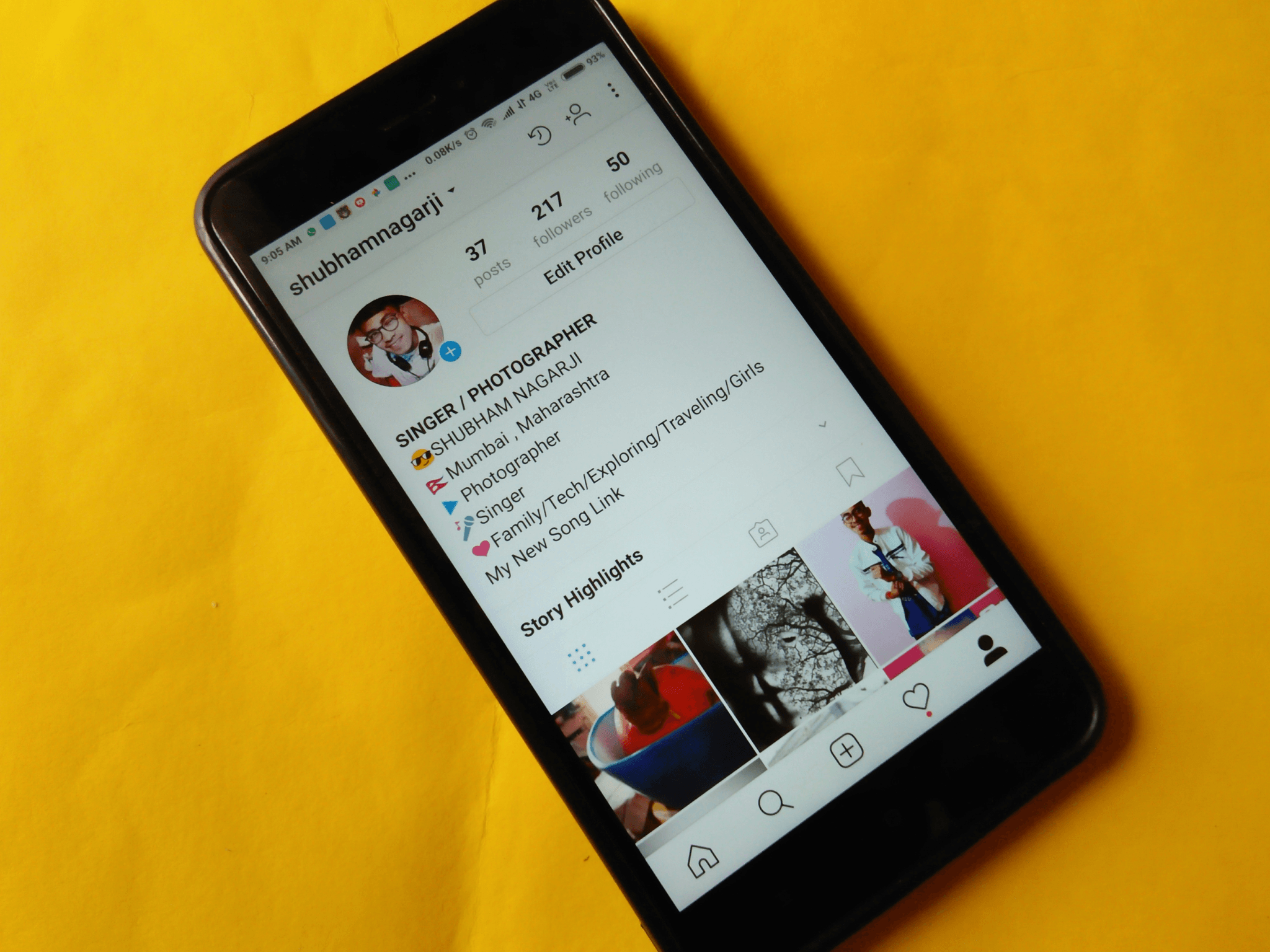 Creating a successful Instagram shop through engaging video content.