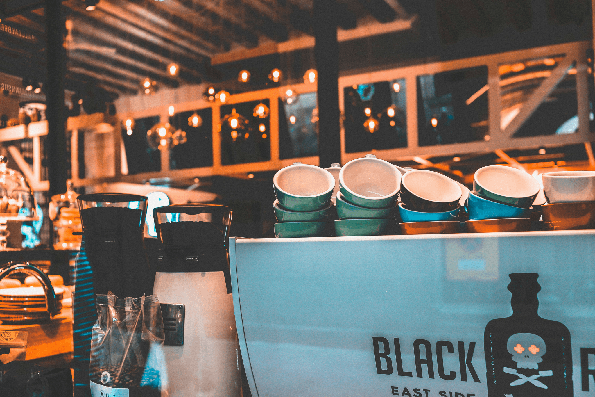 Container coffee shop for sale with modern design