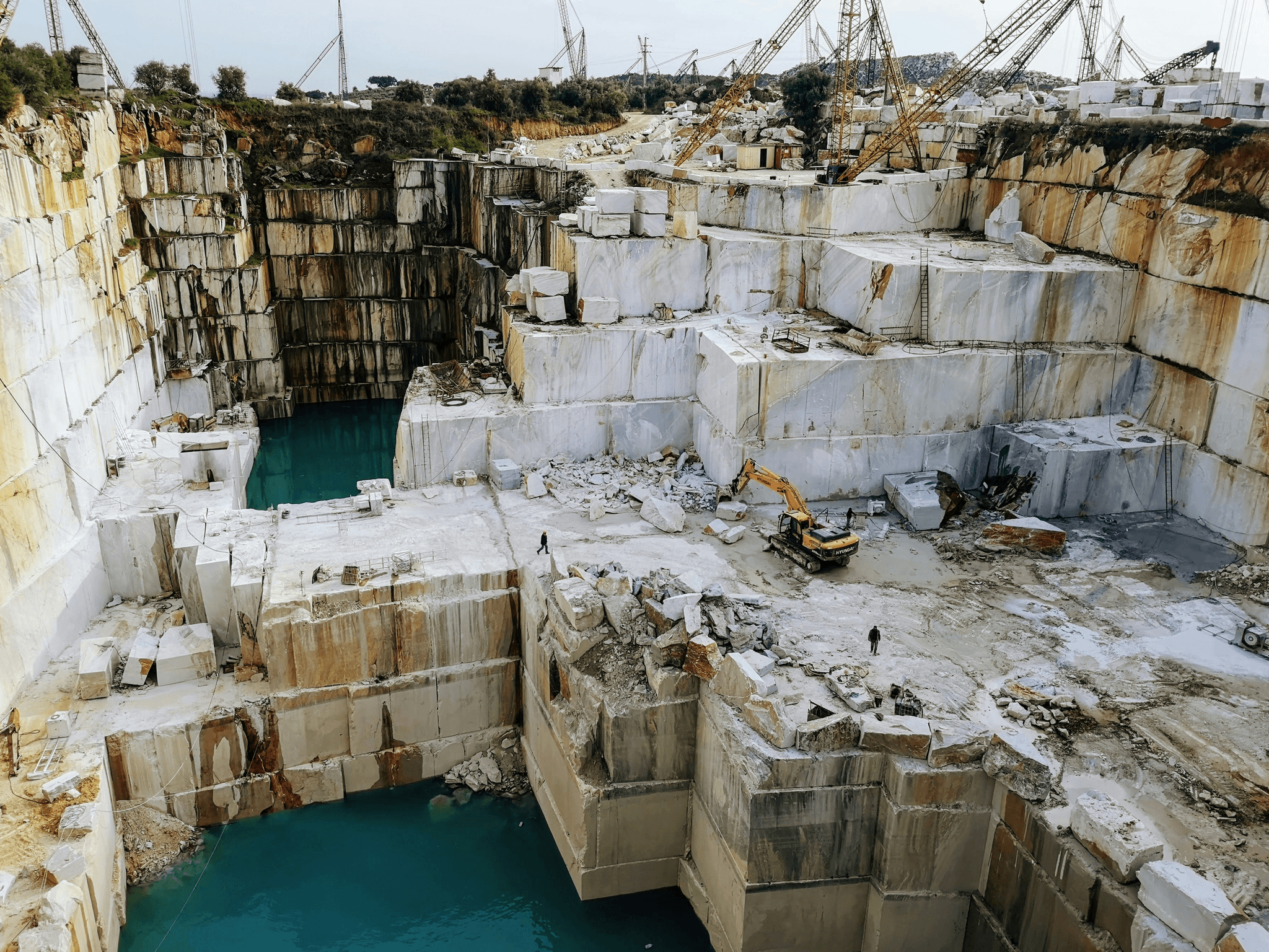 Ethical sourcing and sustainability in action by imported marble manufacturers