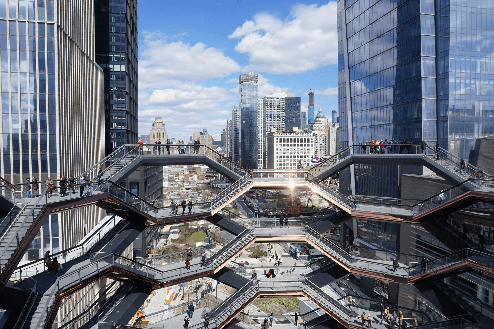 Outdoor escaltor suppliers showcasing modern designs