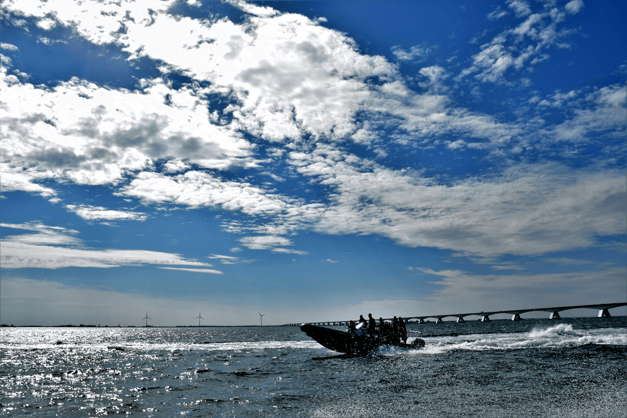 Landing boat navigating towards shore smoothly.