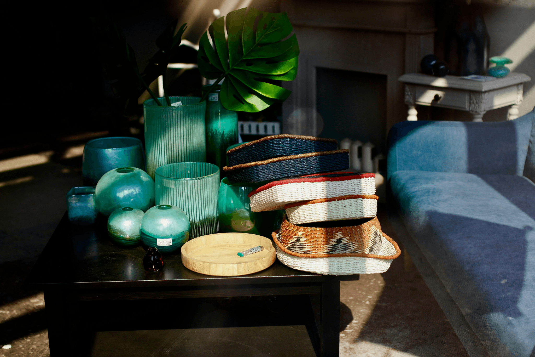 Home decorate with cost-effective products from SSOURCING INC.