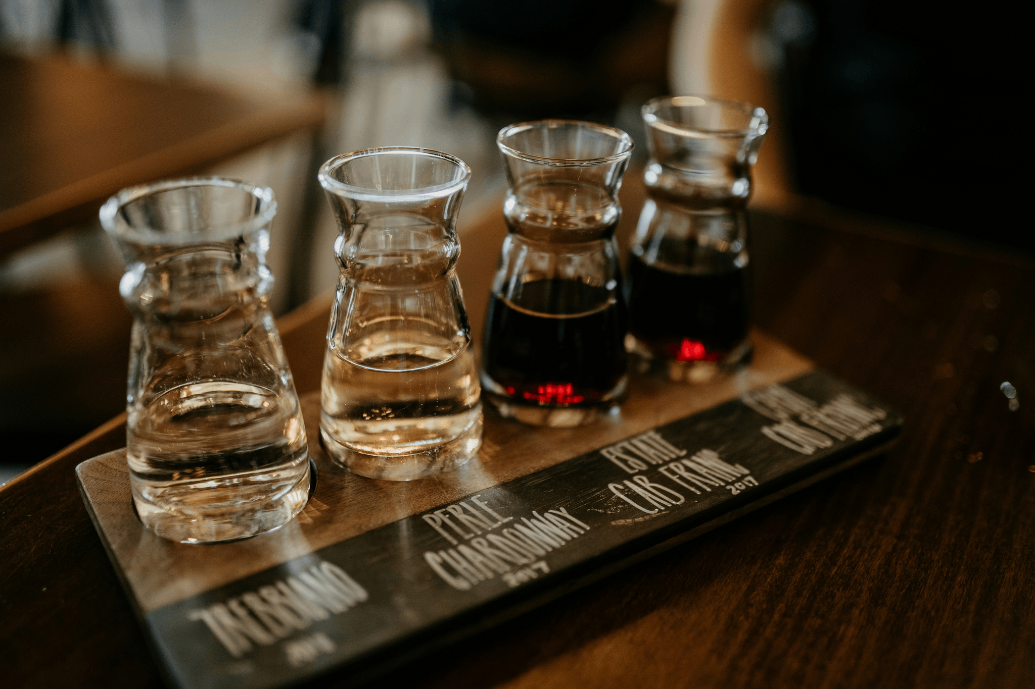 recipientes-para-degustacion-de-vino-2048x1365