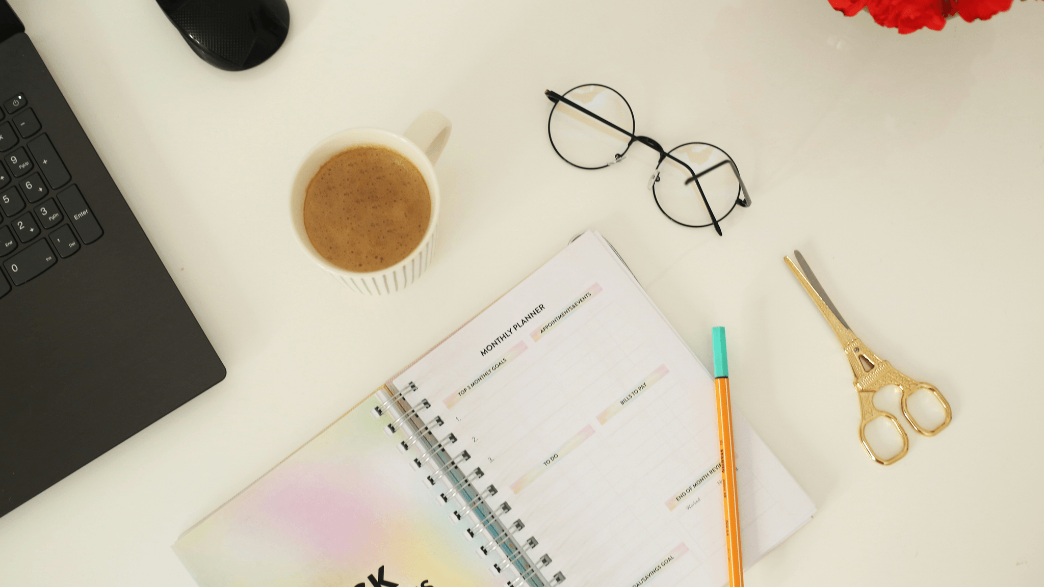 With the motto of "Let's go with a smile", we hold various events and workshops to promote interaction among participants. We cherish the moments when genuine smiles are born. Activity to spread smiles Our service Clinical psychologist launched a social activity company focusing on psychology, welfare, support, and inclusive society.

"Let's go with a smile" is the keyword.

We want to expand the time that anyone can spend with a smile from the bottom of their heart, even a little.
It is a company with many such companions.

The 