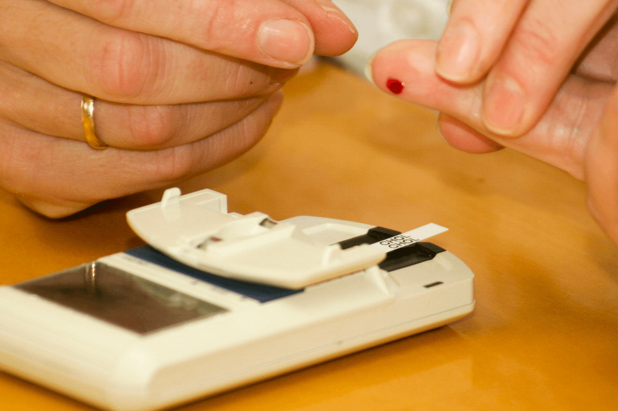 糖尿病防治全攻略！識別症狀、治療與預防的關鍵秘訣｜全面了解糖尿病的分類、徵兆和預防方法｜淺顯易懂的行醫筆記｜療寮診所．板橋江子翠｜家醫科診所．健保一般科