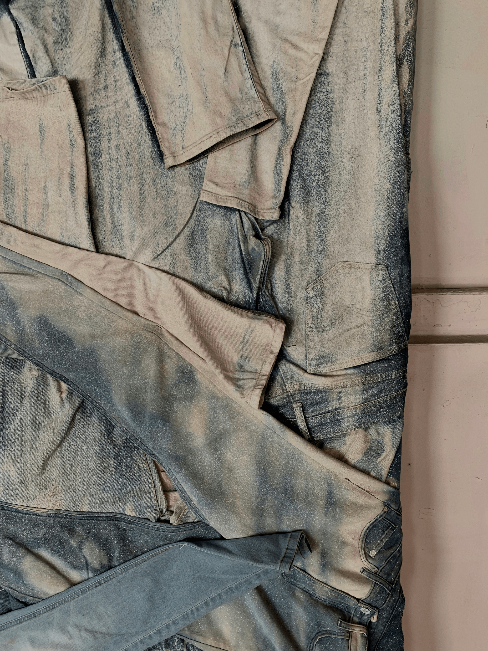 color fading in fabric defects examples