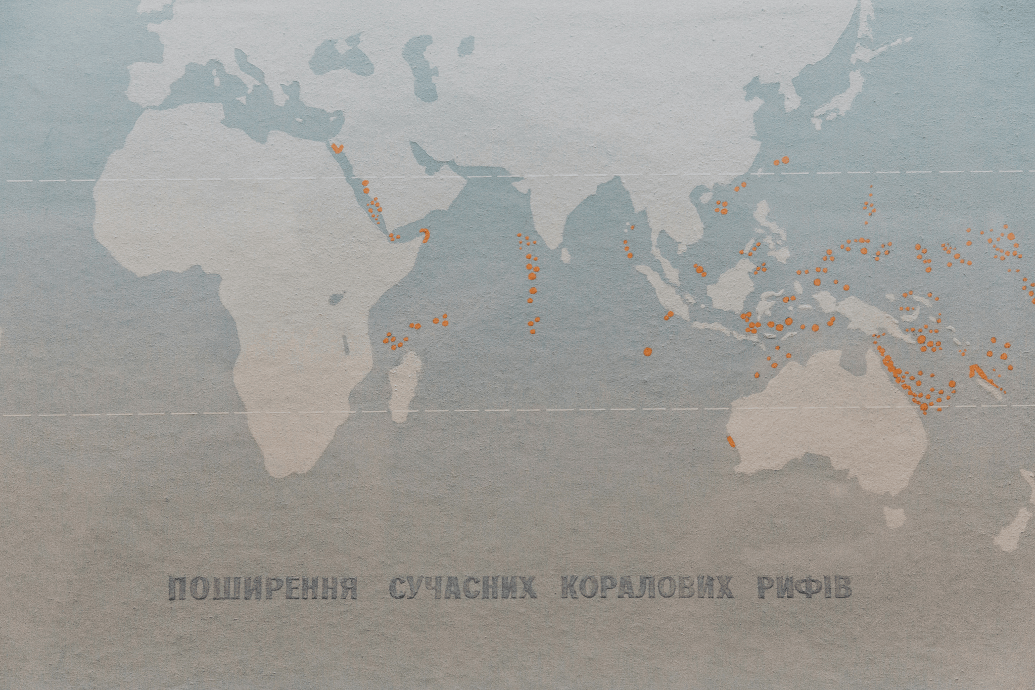 China product sourcing - International shipping routes illustration