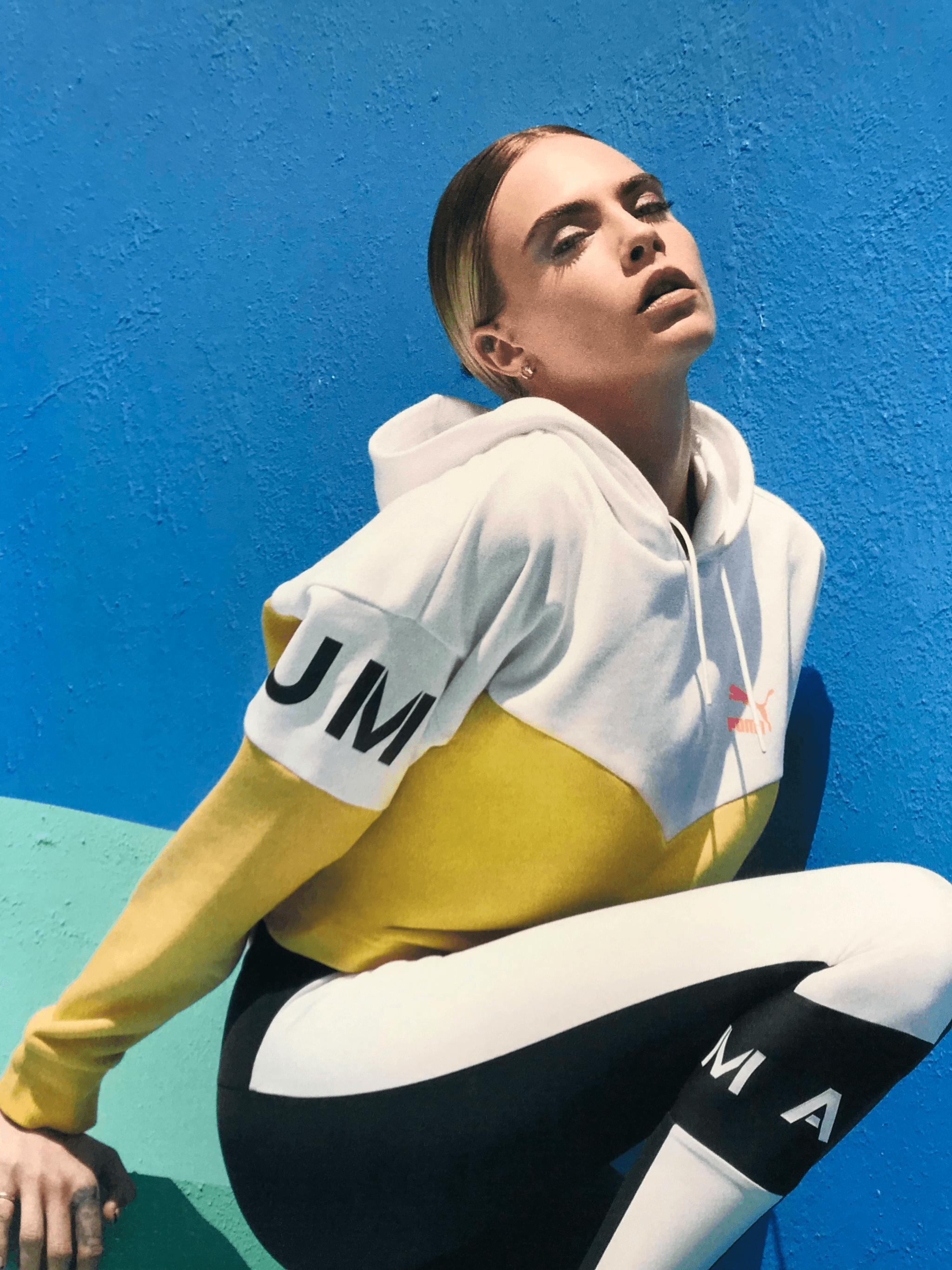 gym clothing manufacturers showcasing custom activewear designs