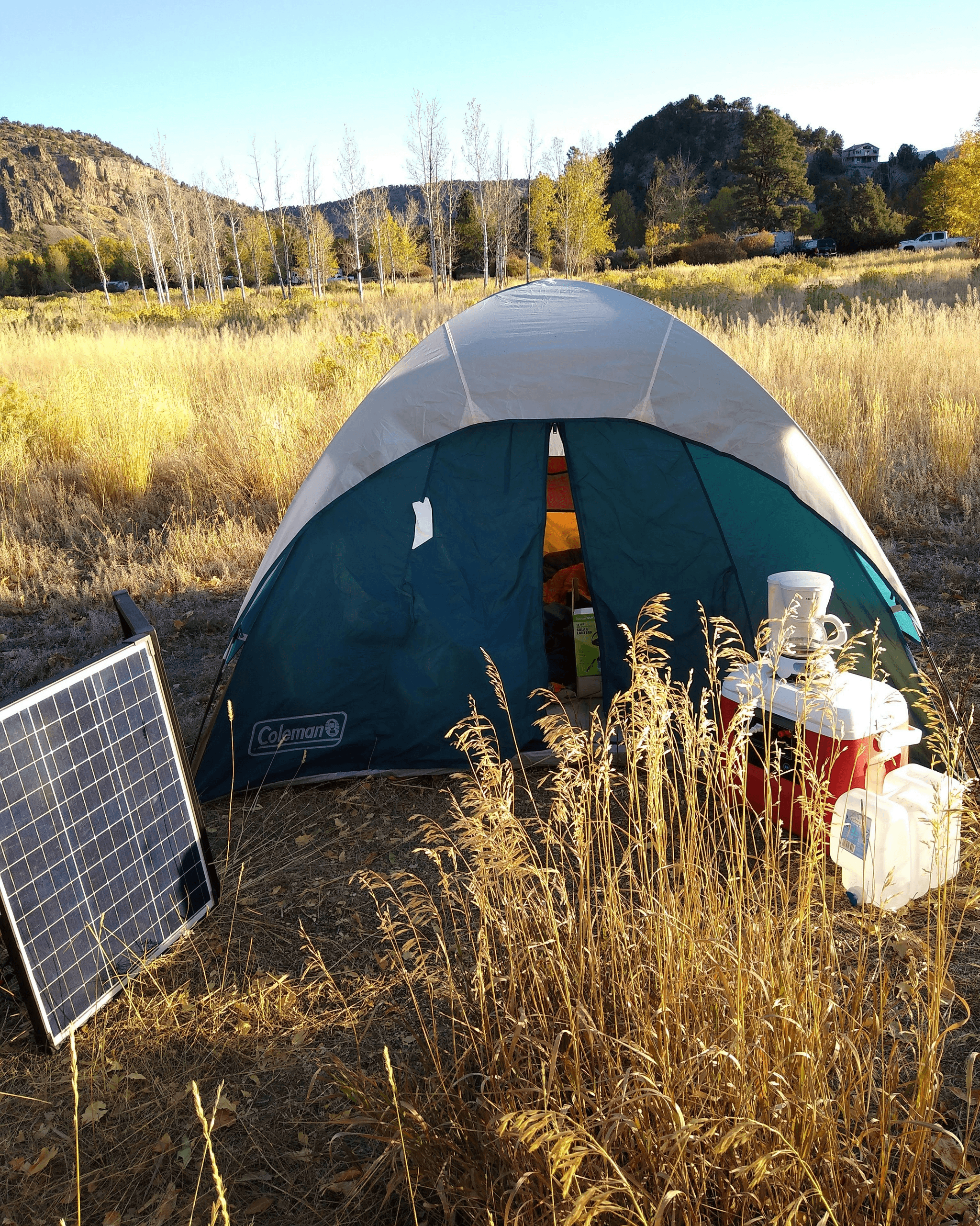 Innovative designs for sustainable container camps