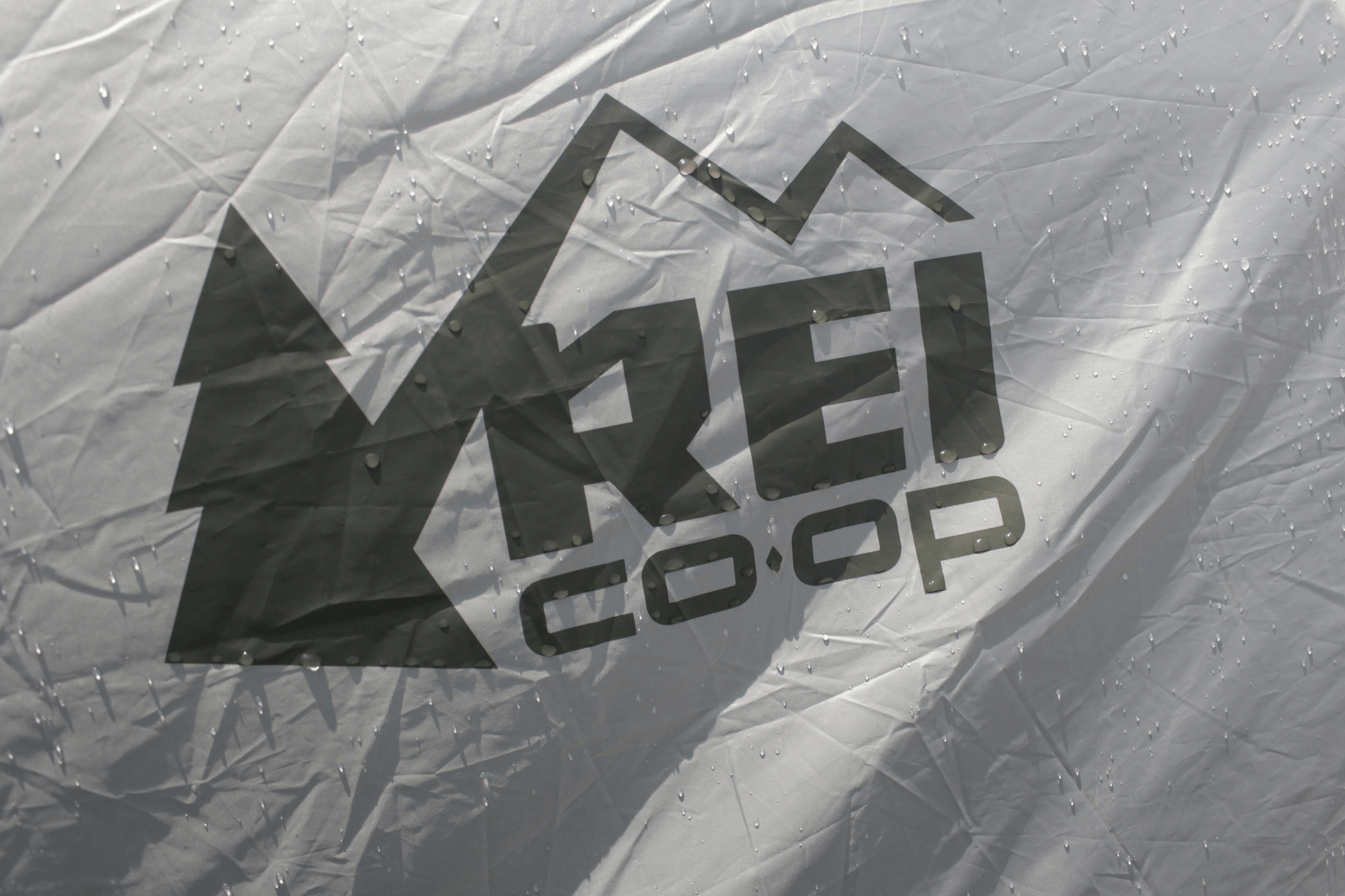 China luxury tent manufacturers offering customized branded tents