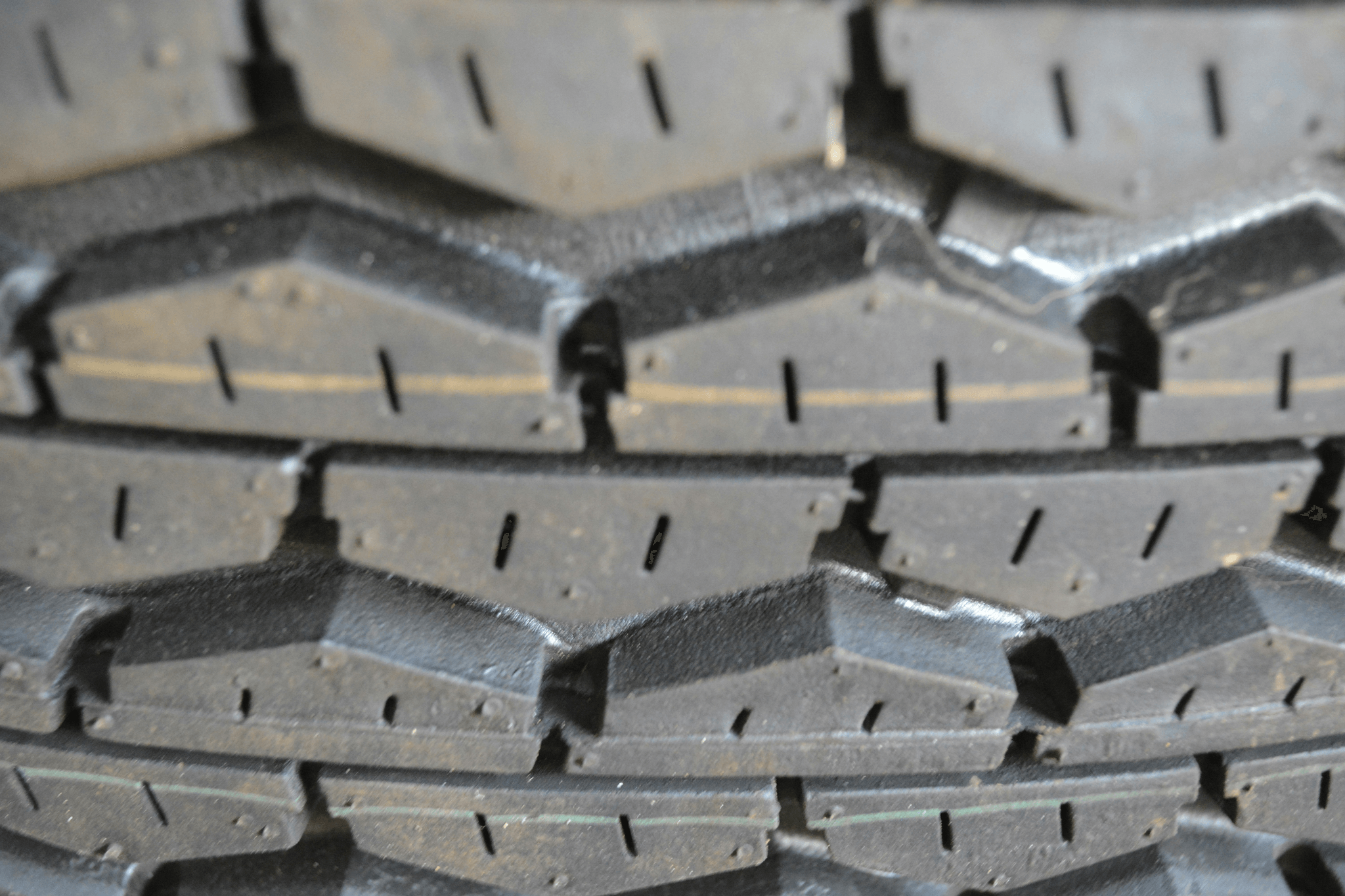 Tire Inspection visual check with advanced imaging tools