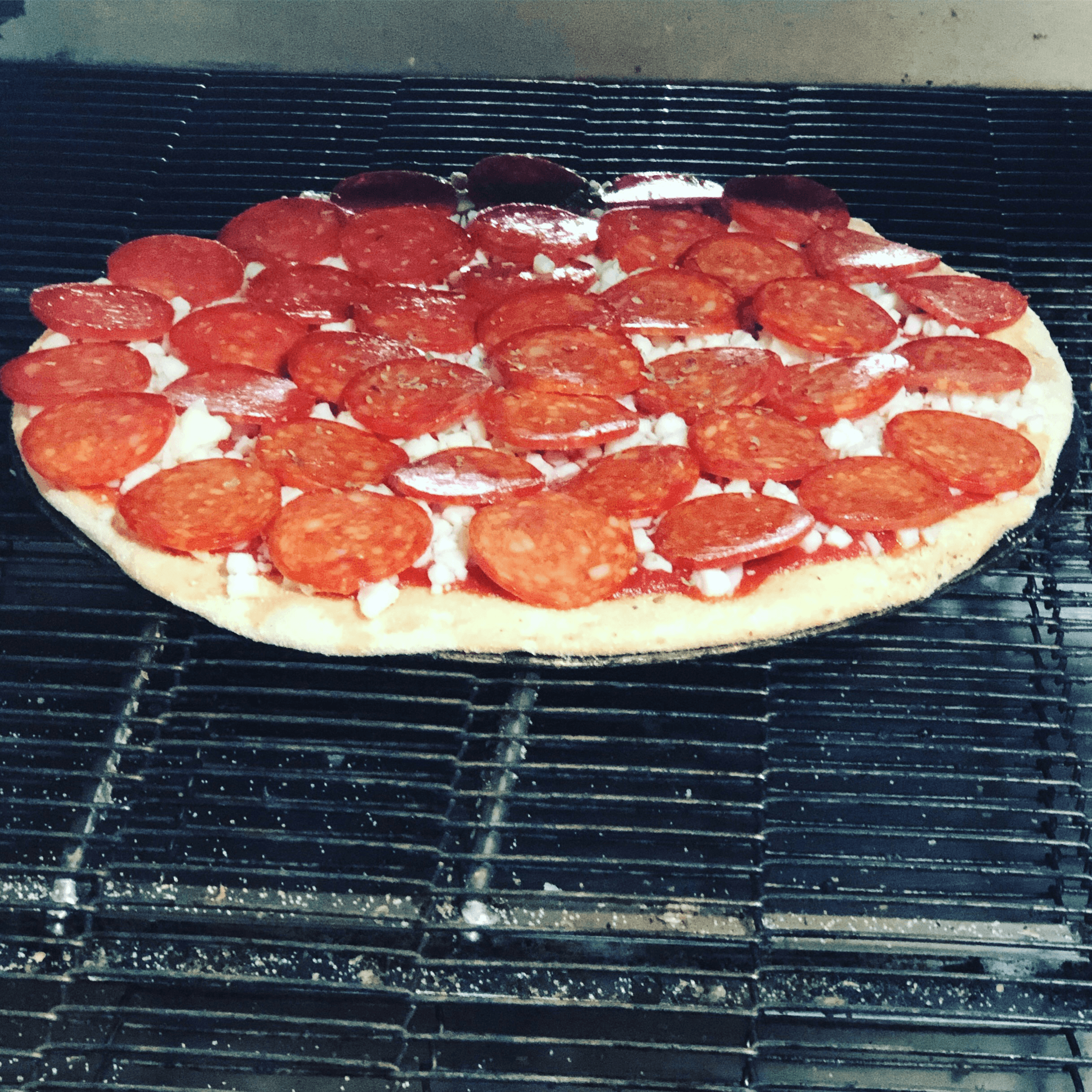 Delicious homemade pepperoni pizza recipe