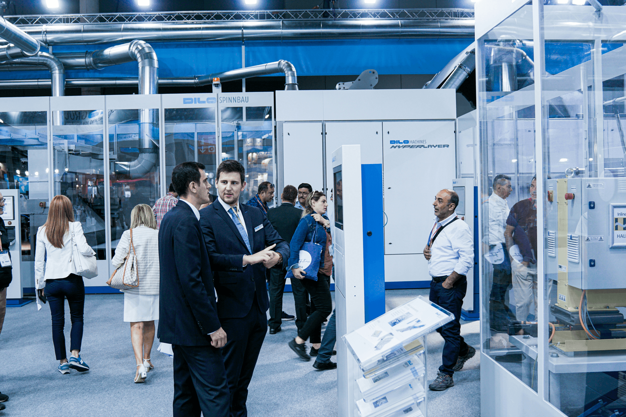 Networking opportunities at chinese manufacturing companies trade shows.