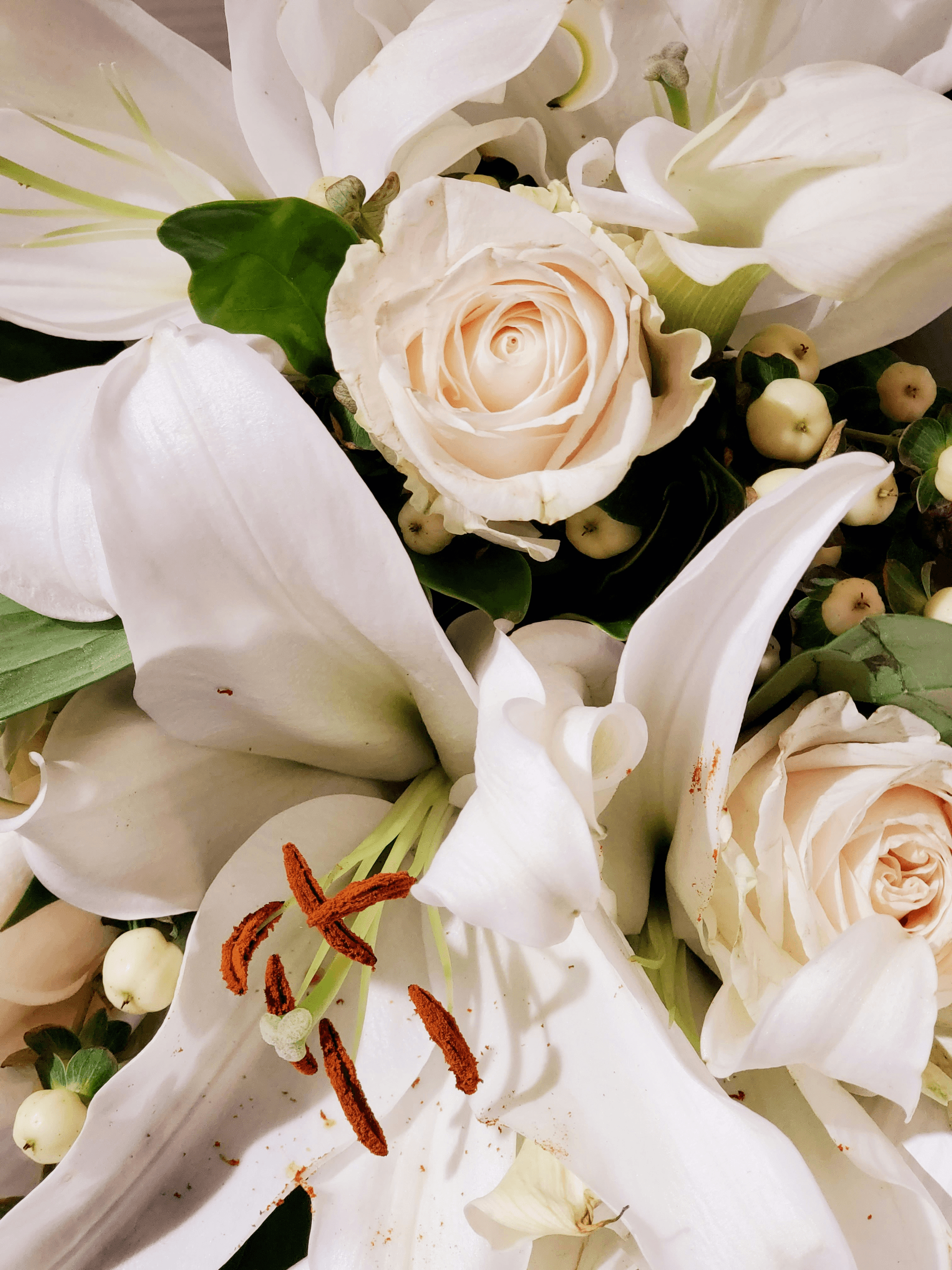 Condolence flowers arrangement conveying peace and comfort