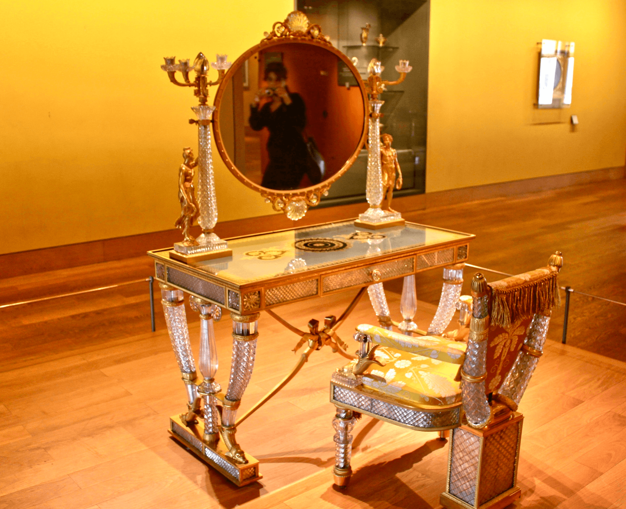 Bertch Vanity Manufacturers - Timeless Beauty