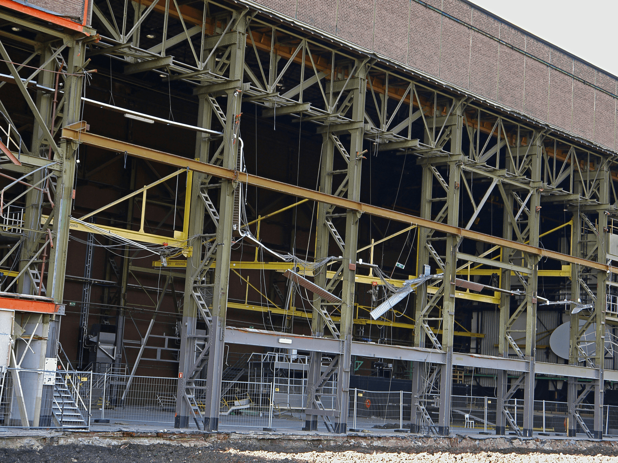 Prefabricated building construction revolutionizing modern architecture