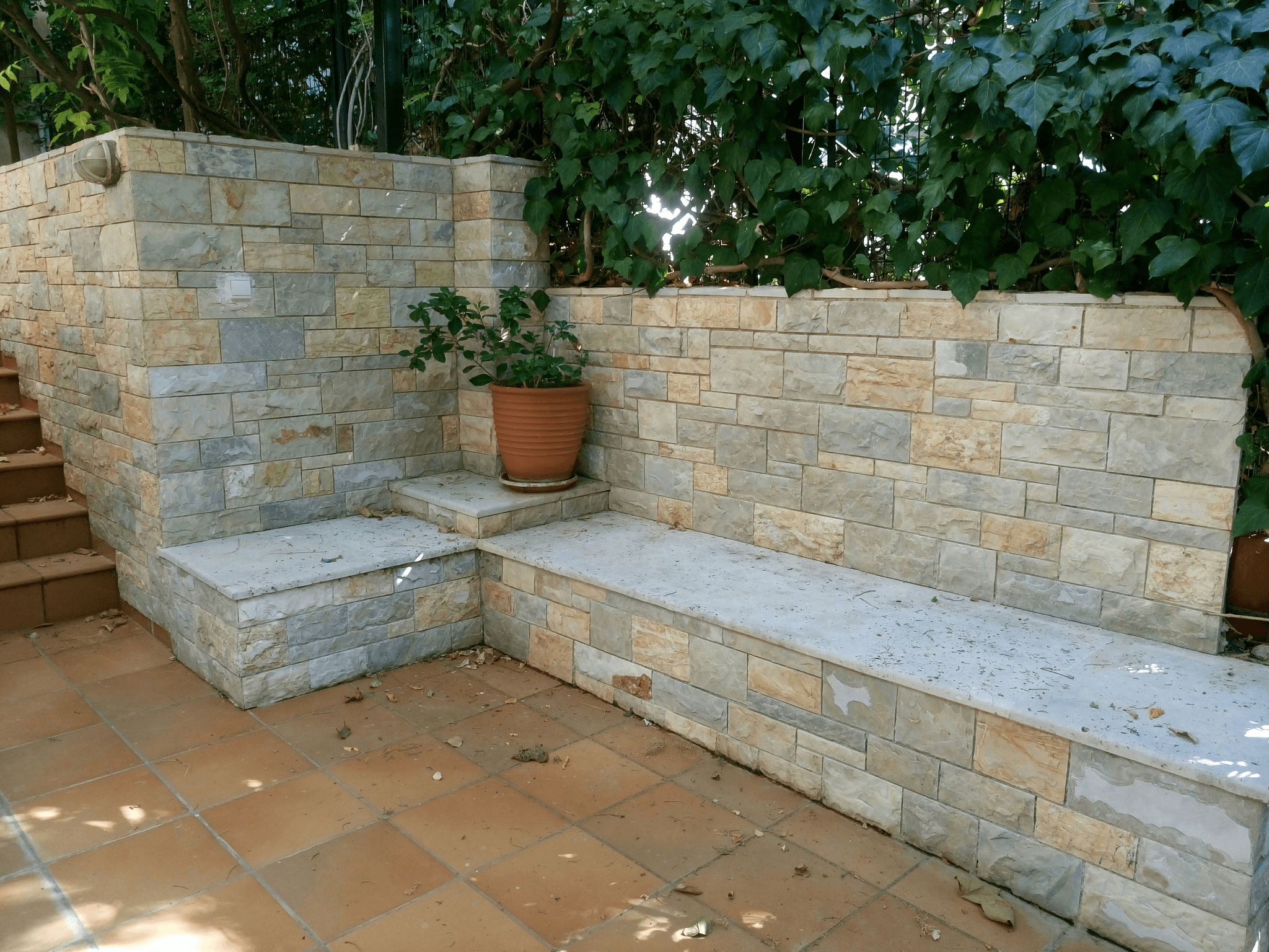 Natural stone building materials used in garden landscape design