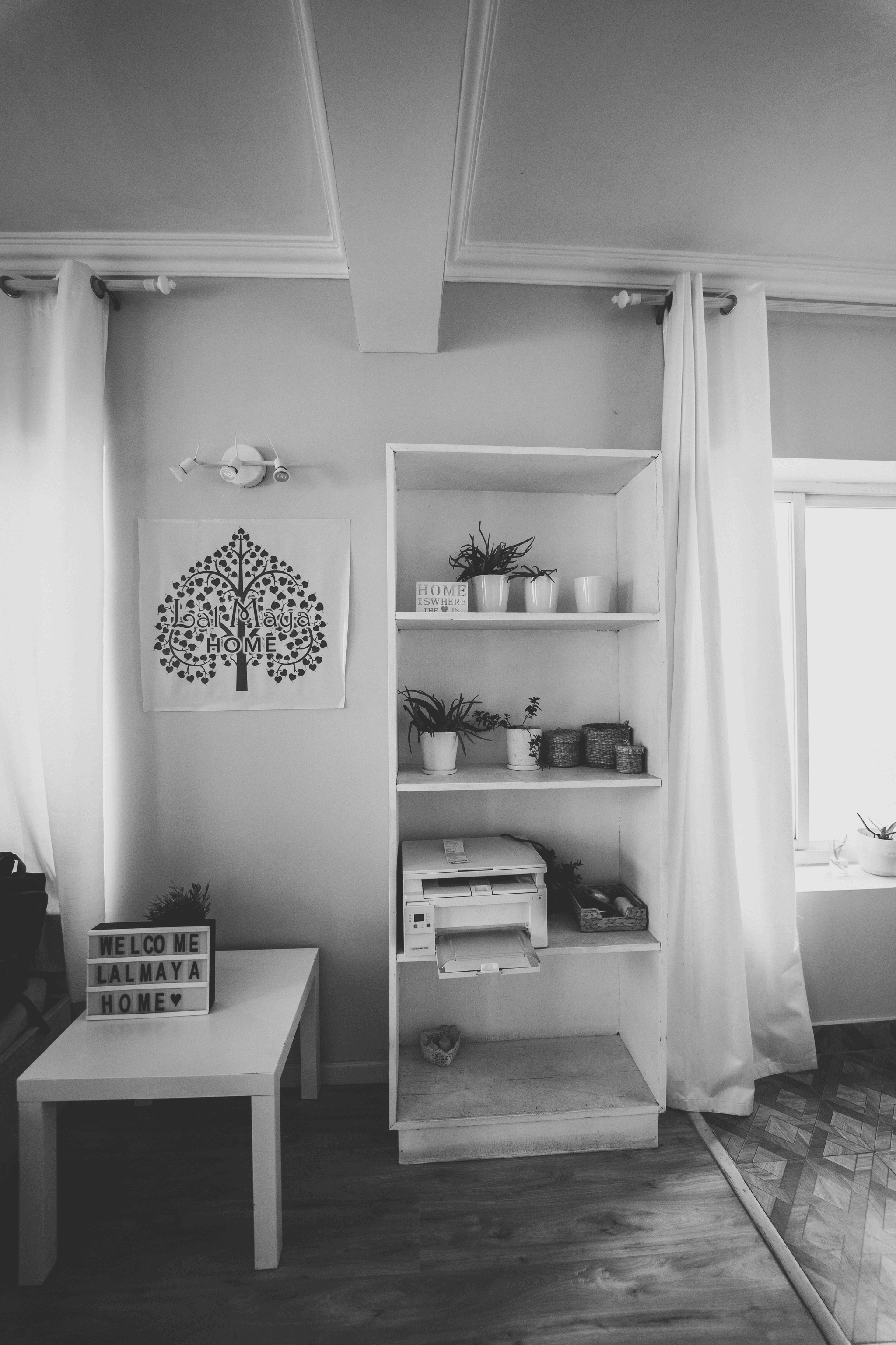 Stylish Tiny Home Decor