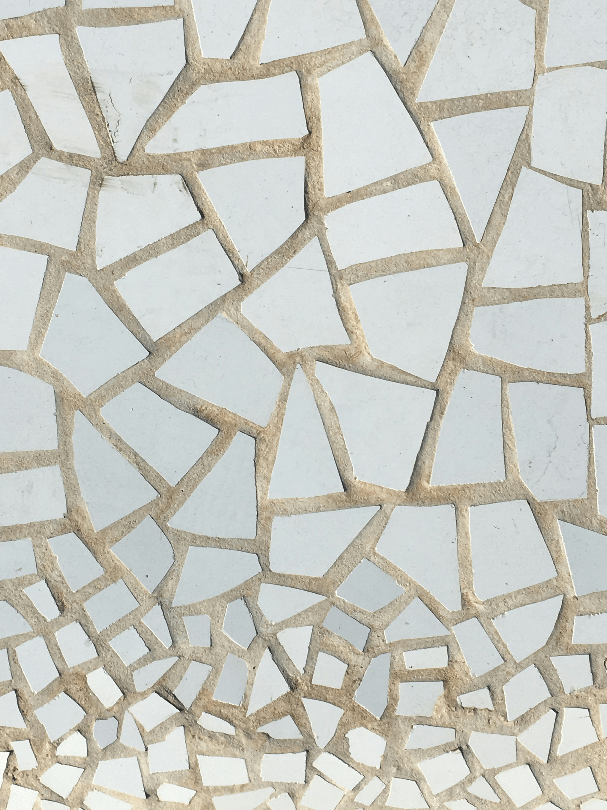 Ceramic products inspection identifying flaws in Grade B ceramics