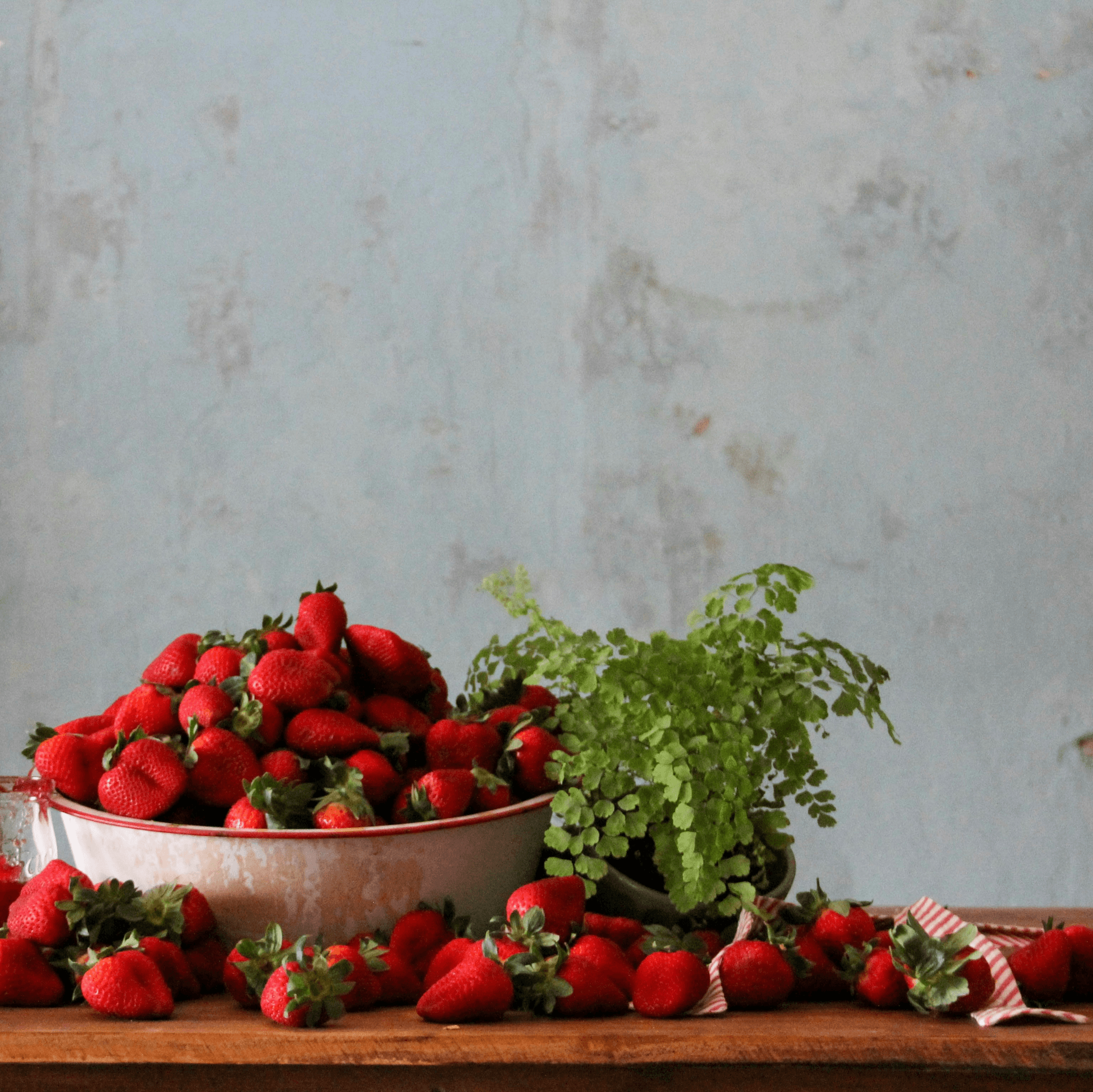 bulk freeze dried strawberries perfect for healthy snacking