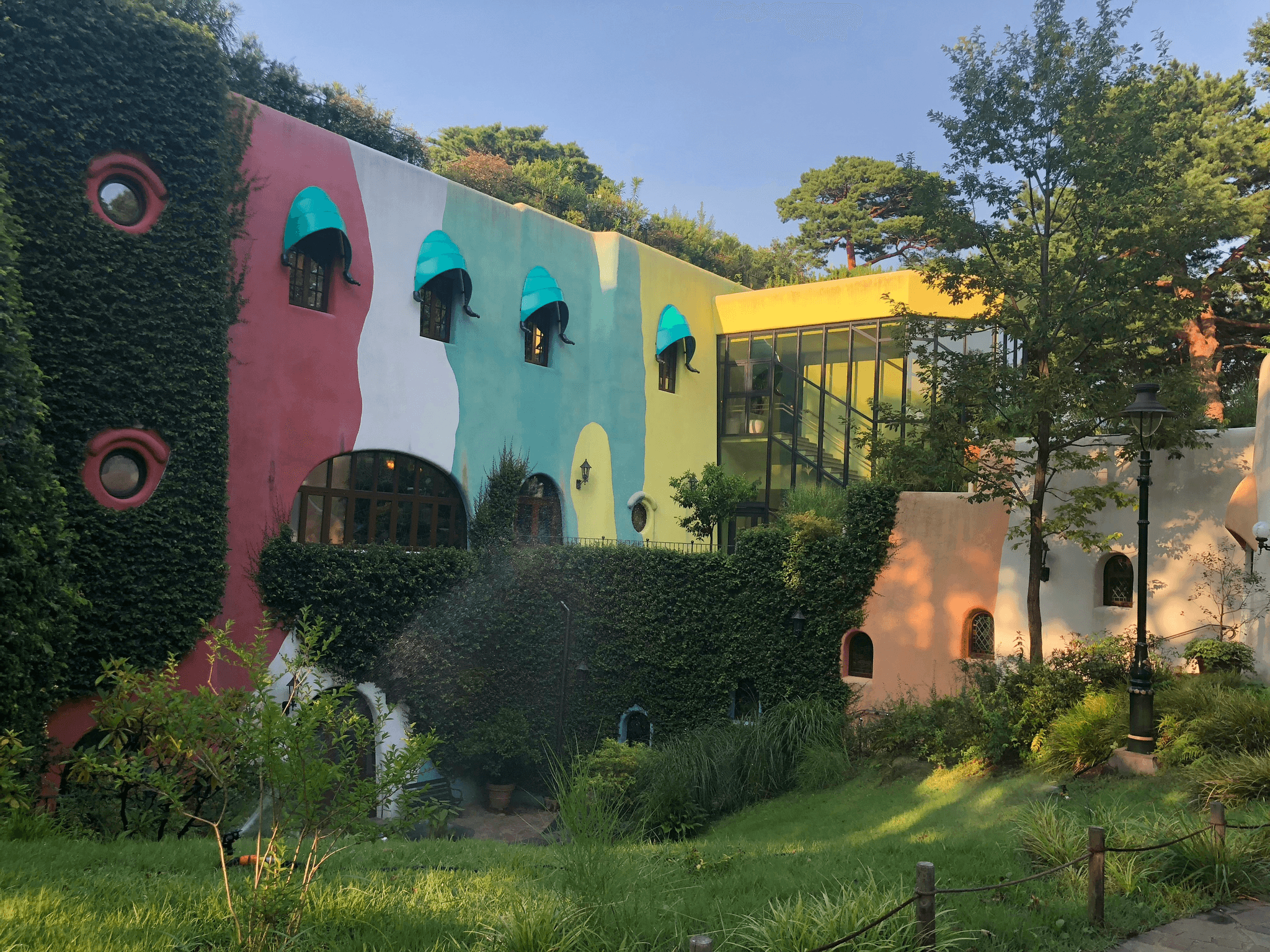 Community Through Eco-Friendly Blogs