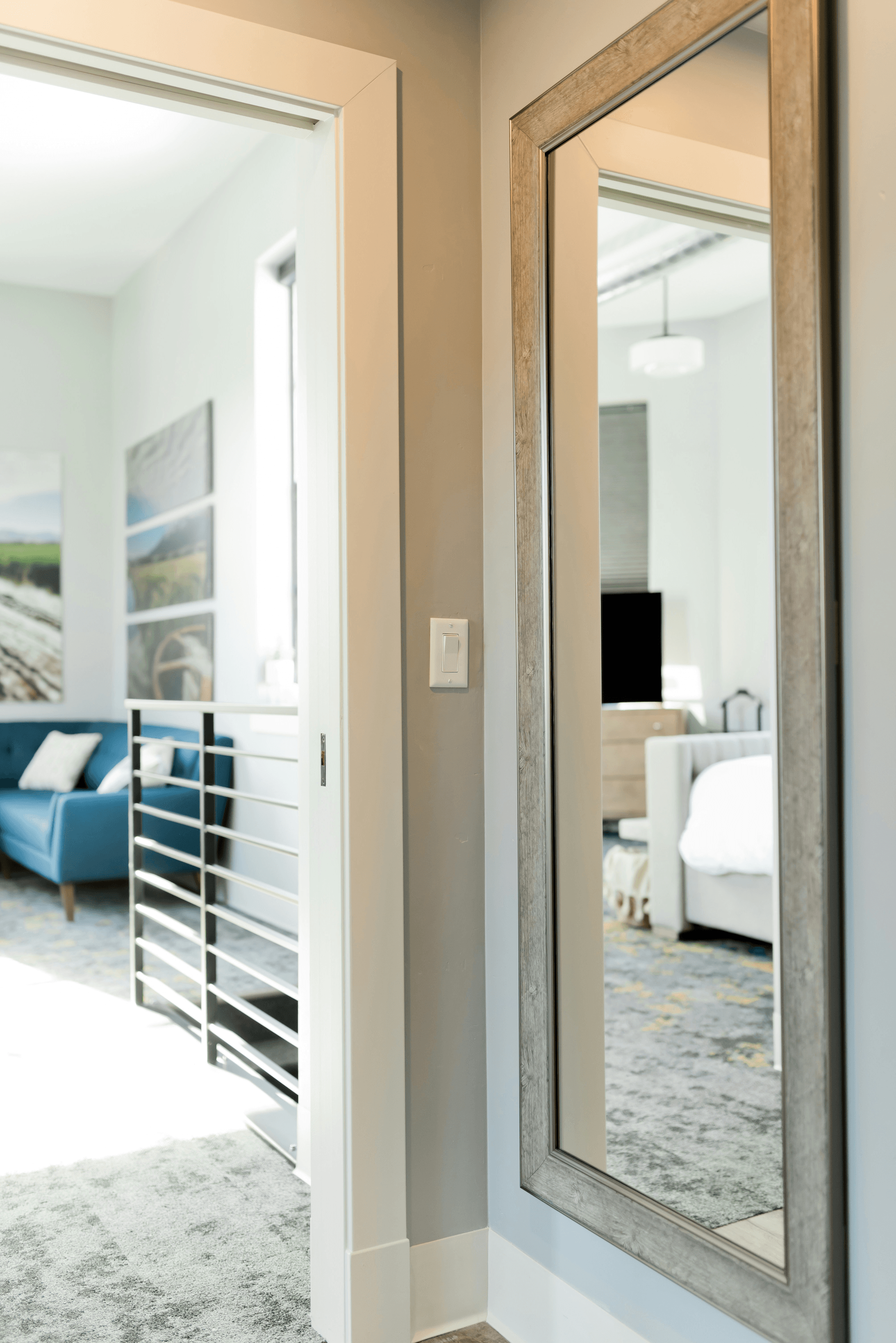 mirrored sliding closet doors installation