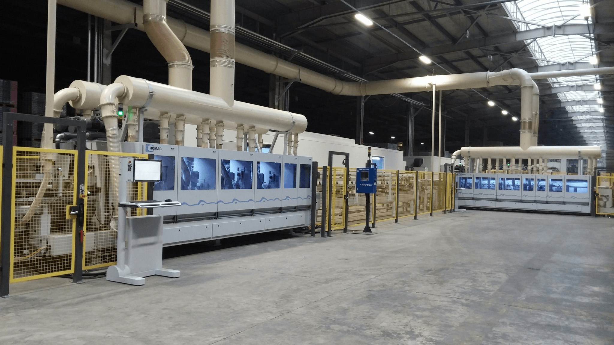 china fiber laser cutting machine operating efficiently at Kiant Machinery